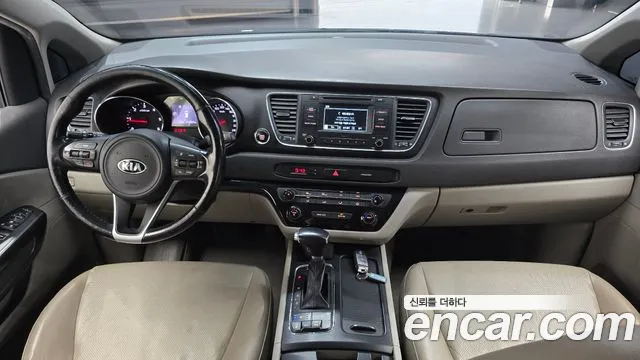 Kia Carnival 2018 — 4