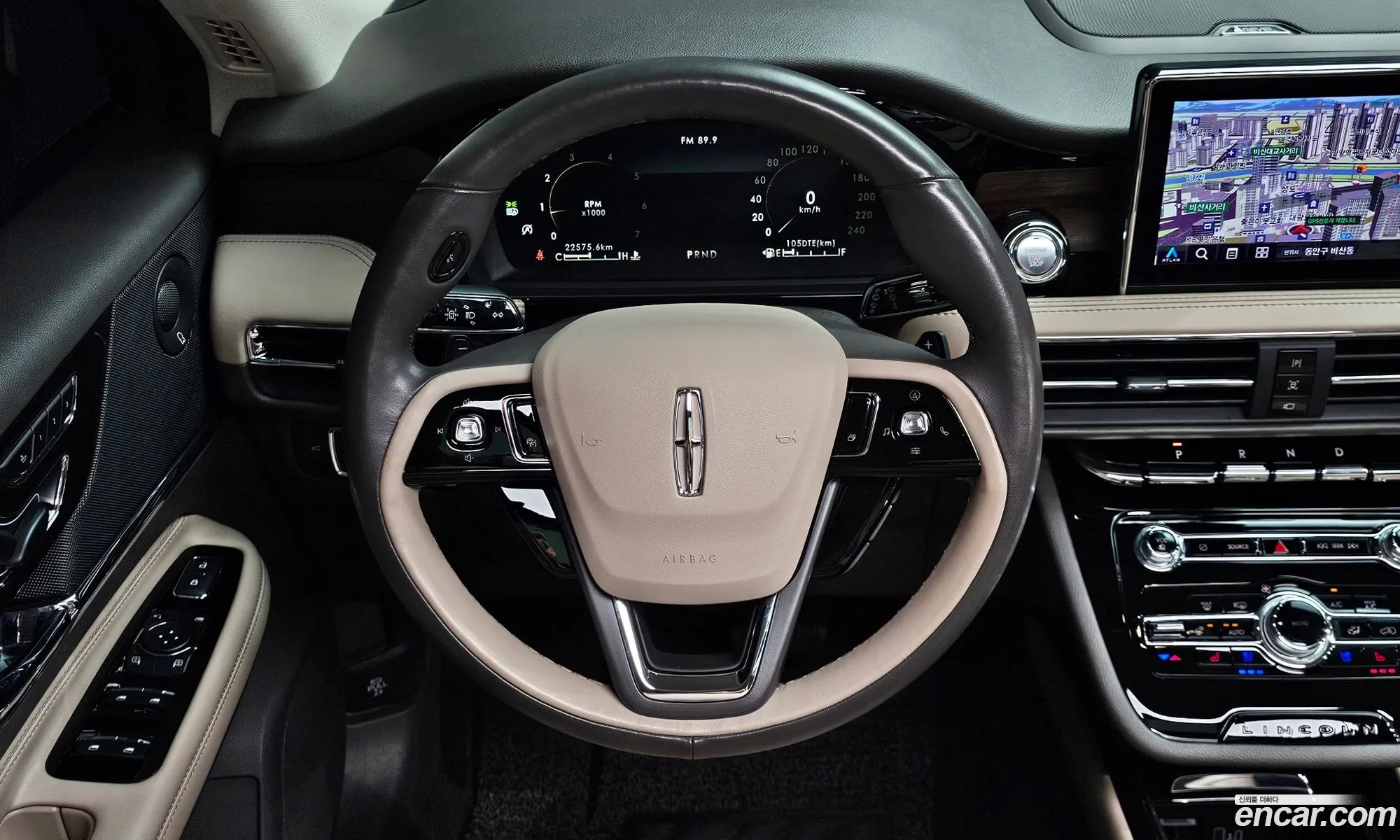 Lincoln Corsair 2022 5LMCJ2D90NUL32933 — 18