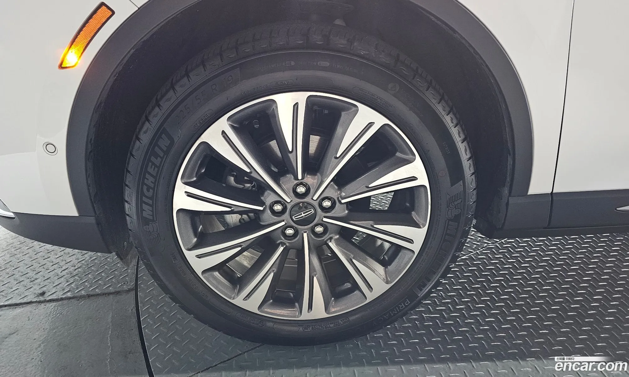 Lincoln Corsair 2022 5LMCJ2D90NUL32933 — 14