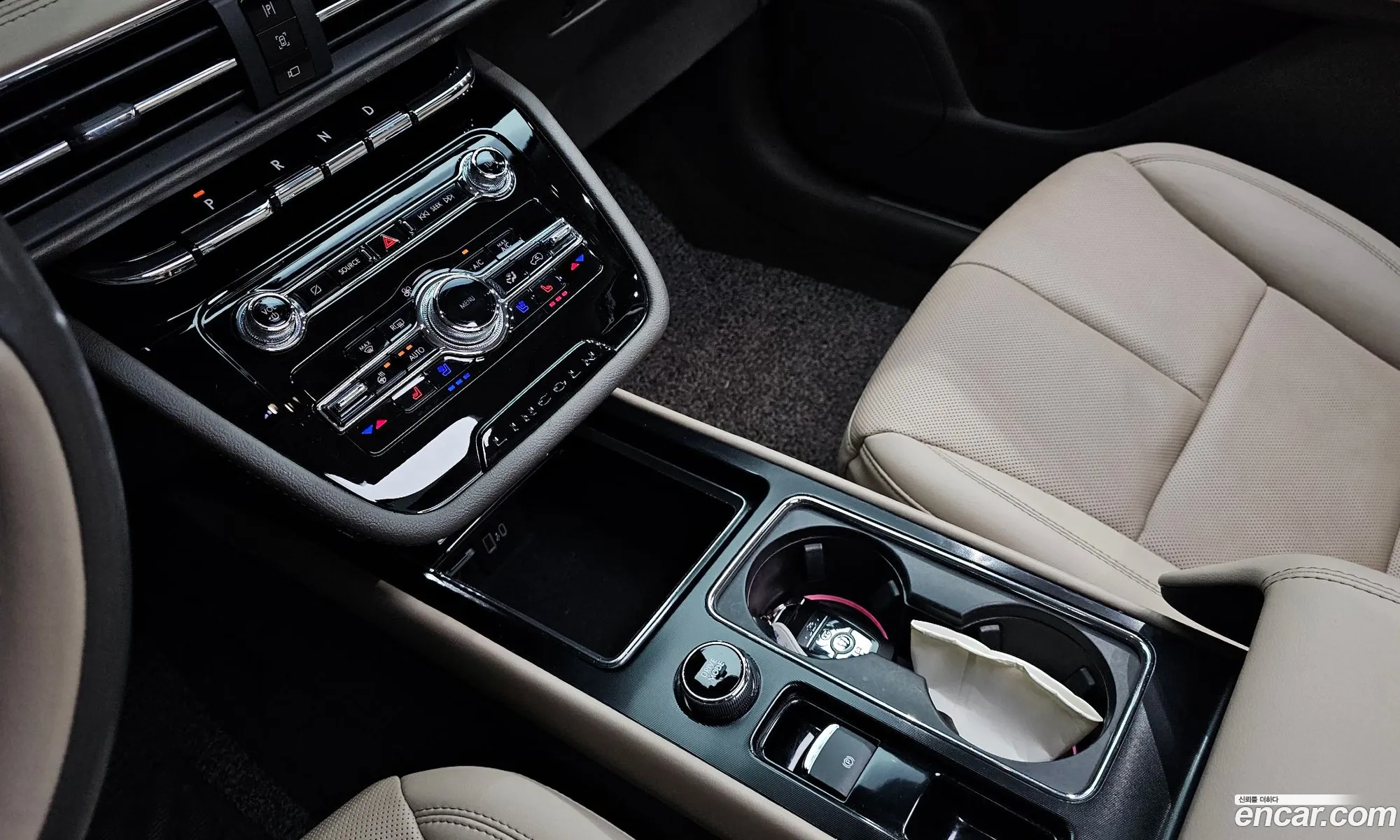 Lincoln Corsair 2022 5LMCJ2D90NUL32933 — 5