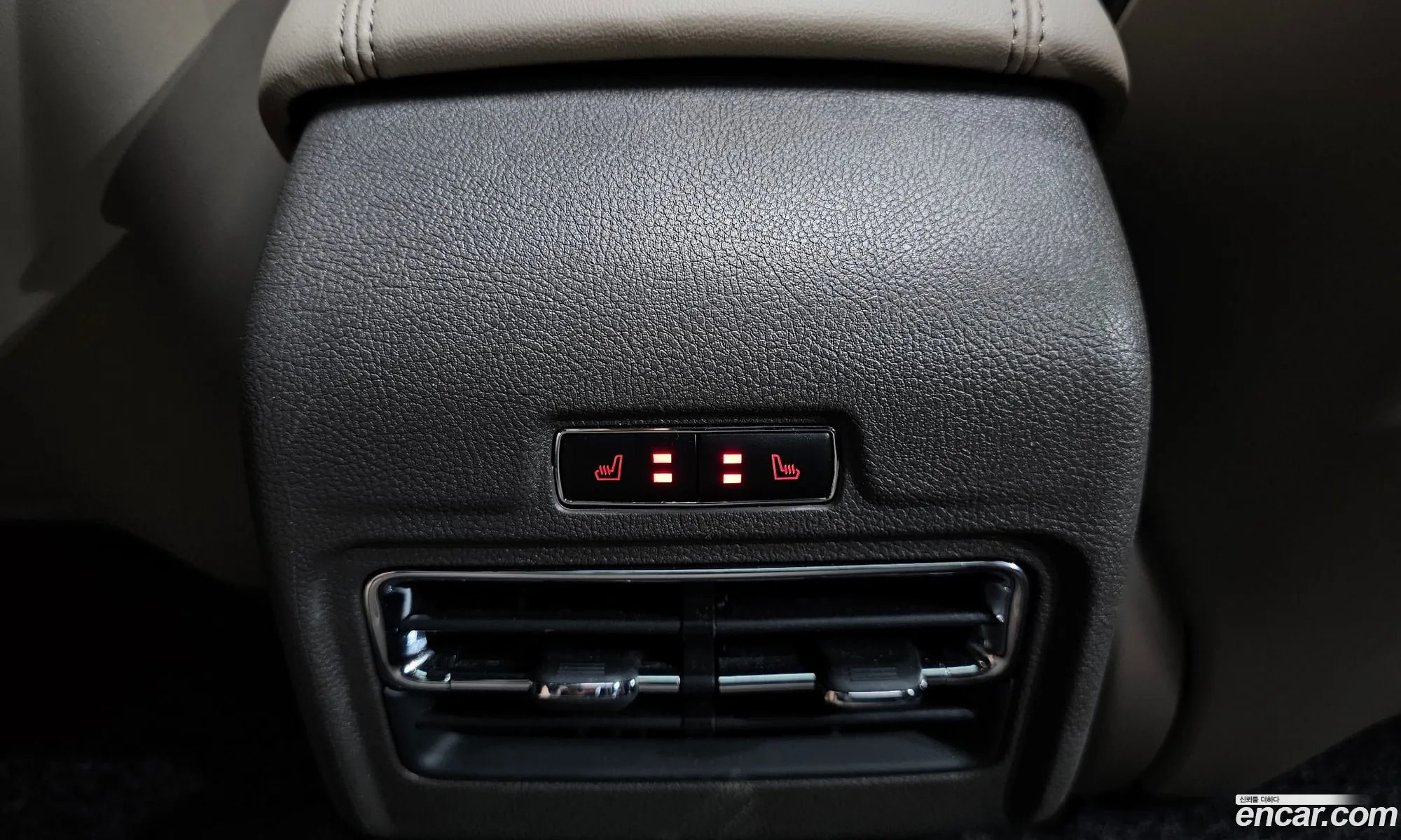 Lincoln Corsair 2022 5LMCJ2D90NUL32933 — 13