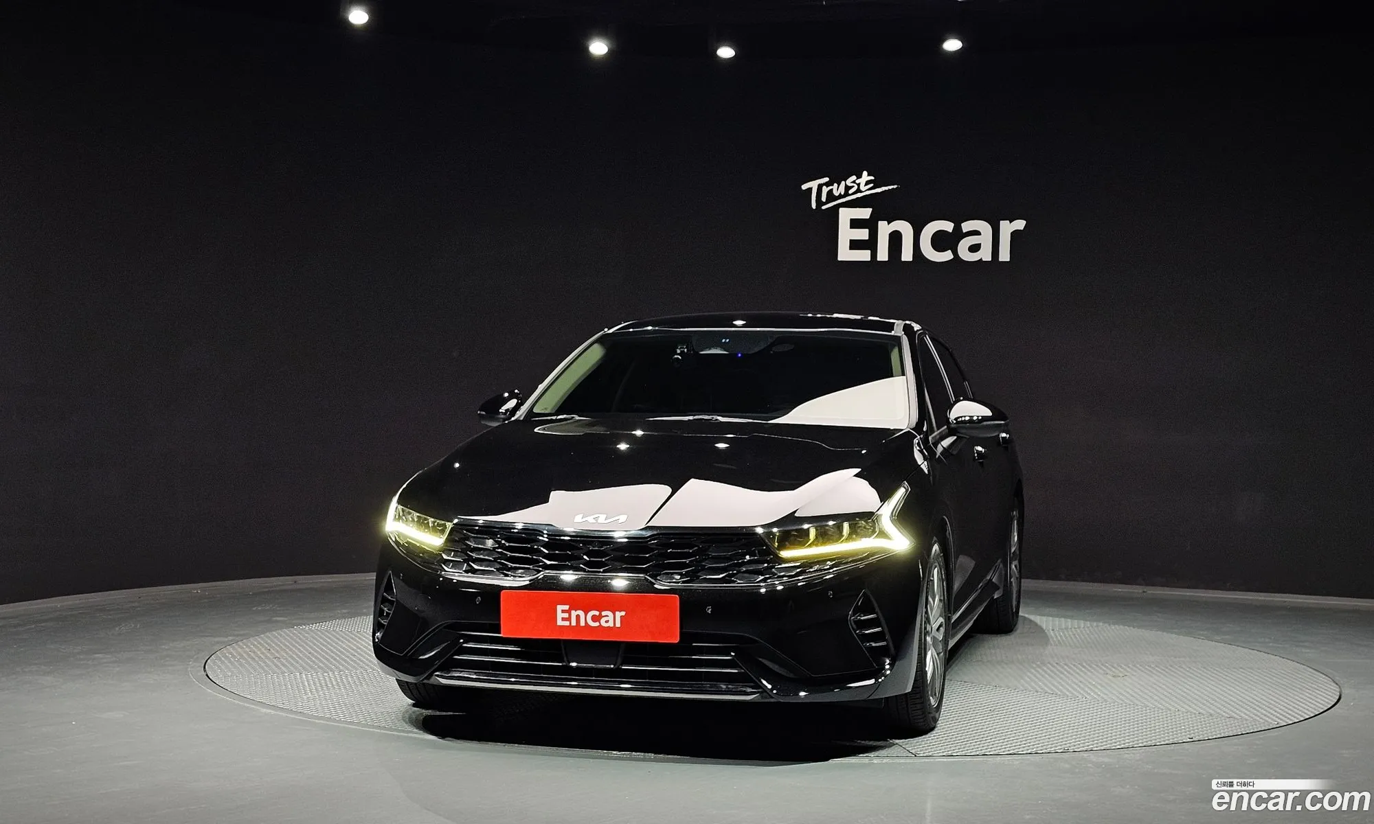 Kia K5 Hybrid 2021 — 4