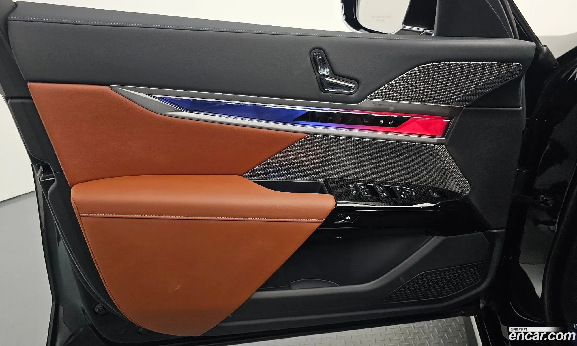 BMW 7 Series 2025 — 38