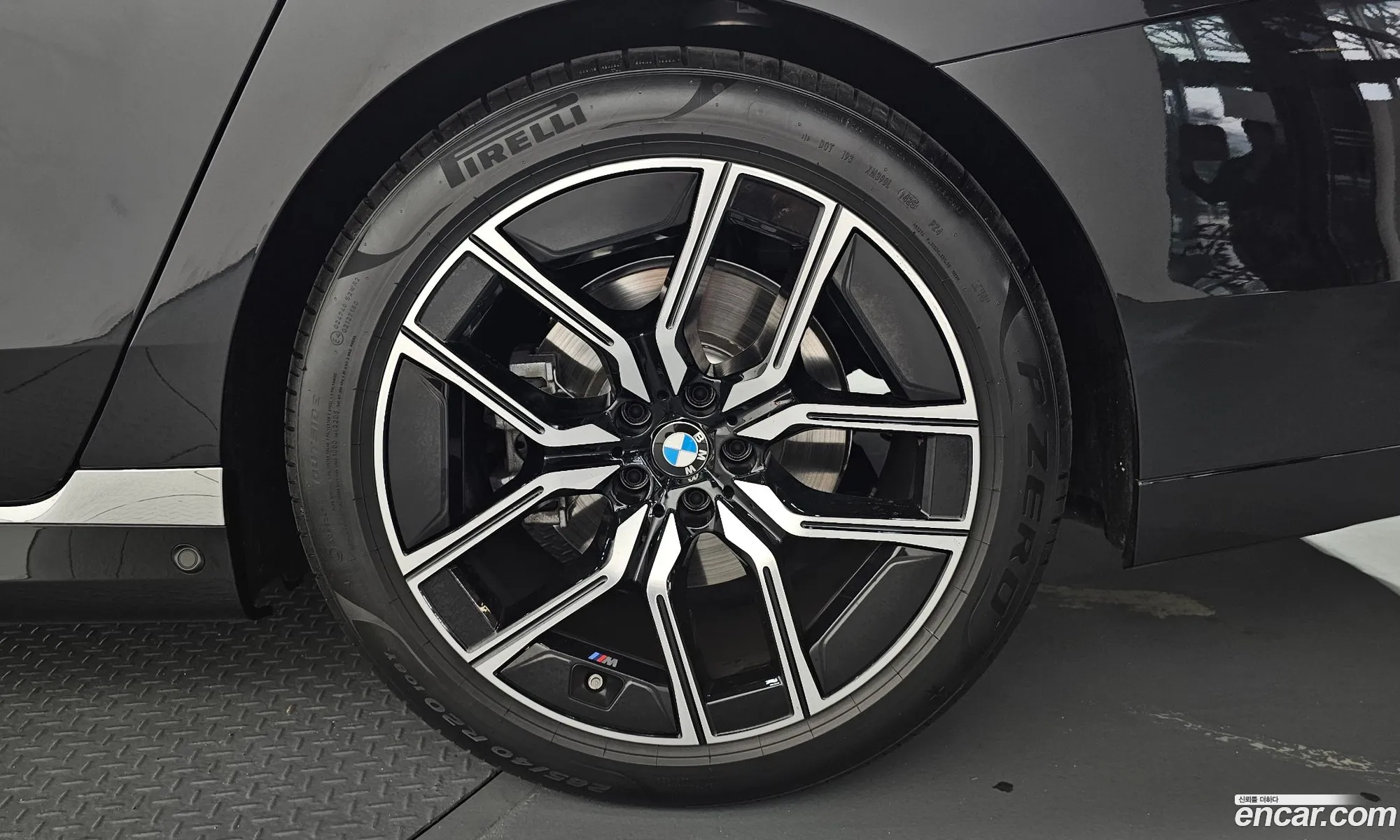 BMW 7 Series 2025 — 3