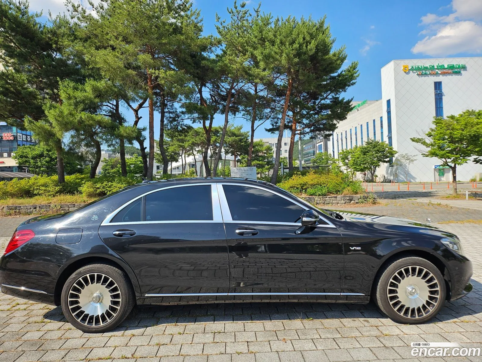 Mercedes-Benz S-Class W222 2017 — 15