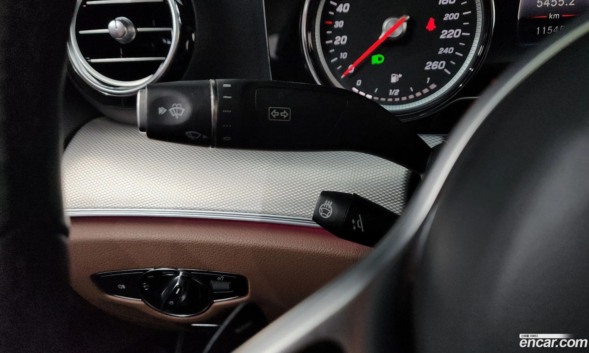 Mercedes-Benz E-Class W213 2018 WDDZF4JB3KA506700 — 32
