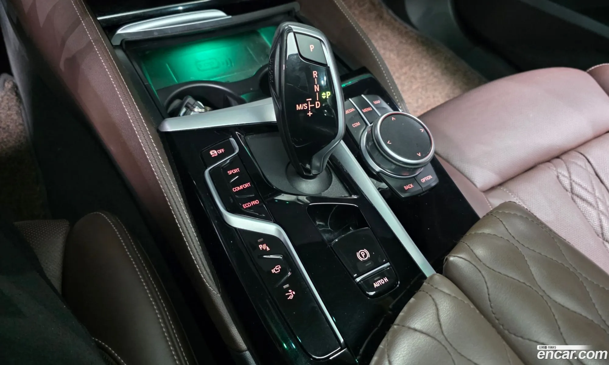 BMW 6 Series GT 2021 WBA61CC00MCH43959 — 11