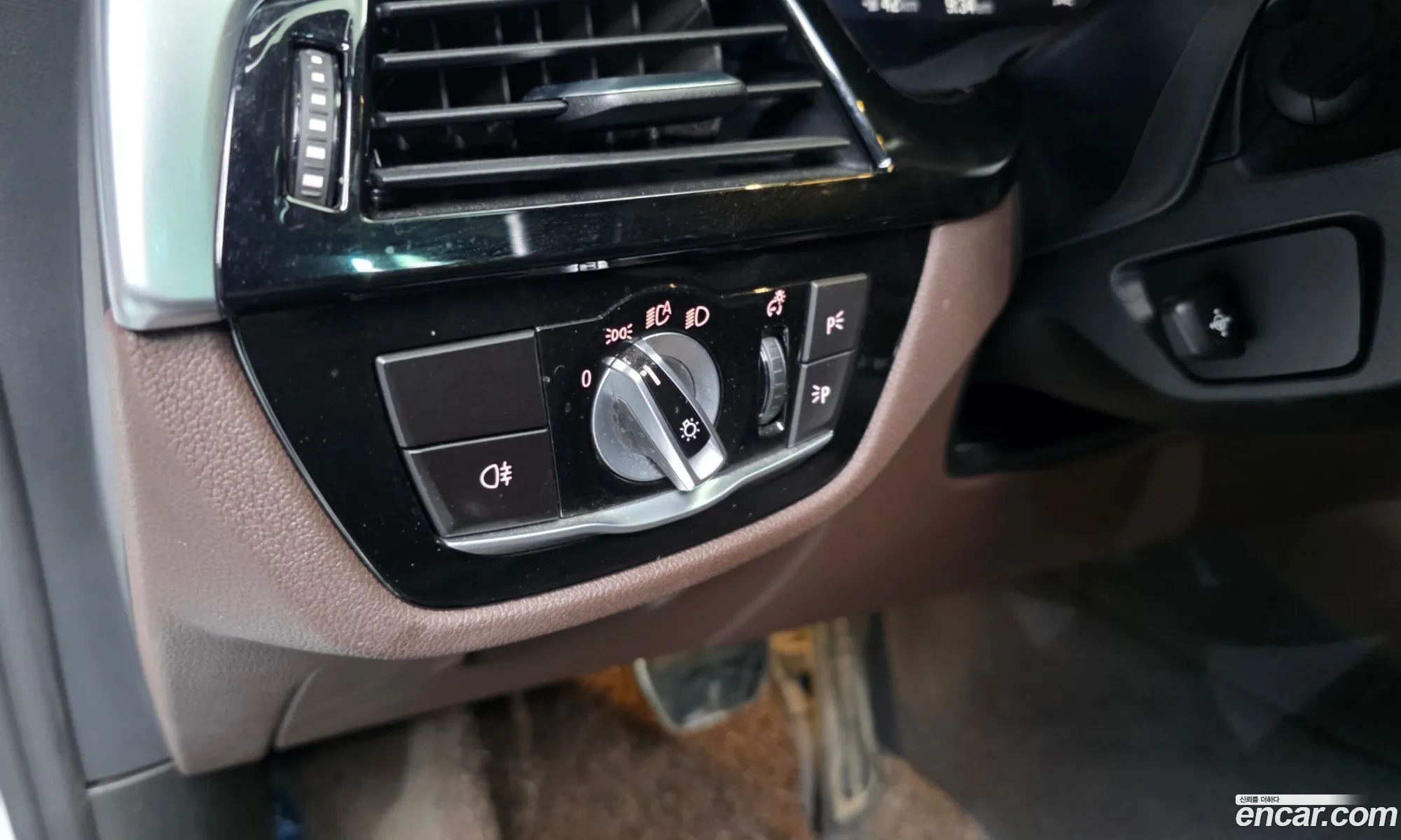 BMW 6 Series GT 2021 WBA61CC00MCH43959 — 24
