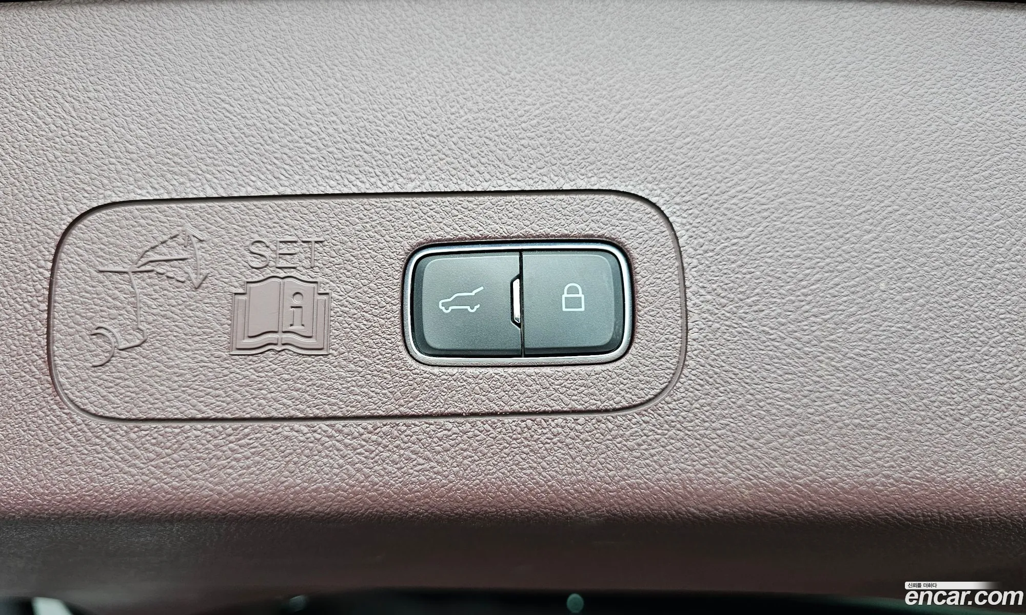 Lincoln Aviator 2021 5LM5J9XC4MGL08740 — 5