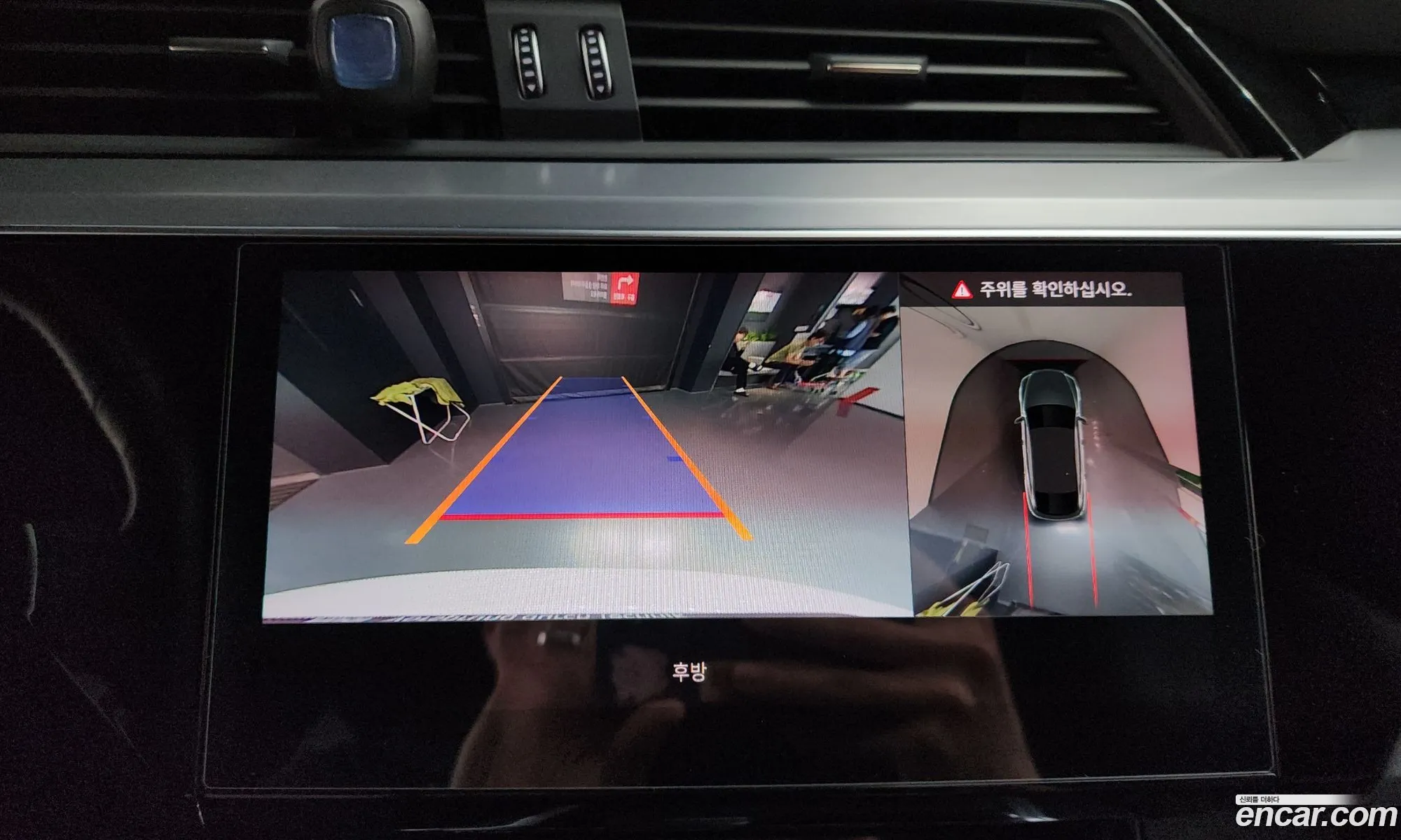 Audi e-tron 2021 WAUZZZGE9MB043777 — 10