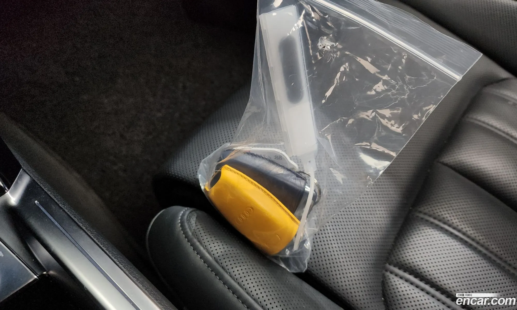 Audi e-tron 2021 WAUZZZGE9MB043777 — 29