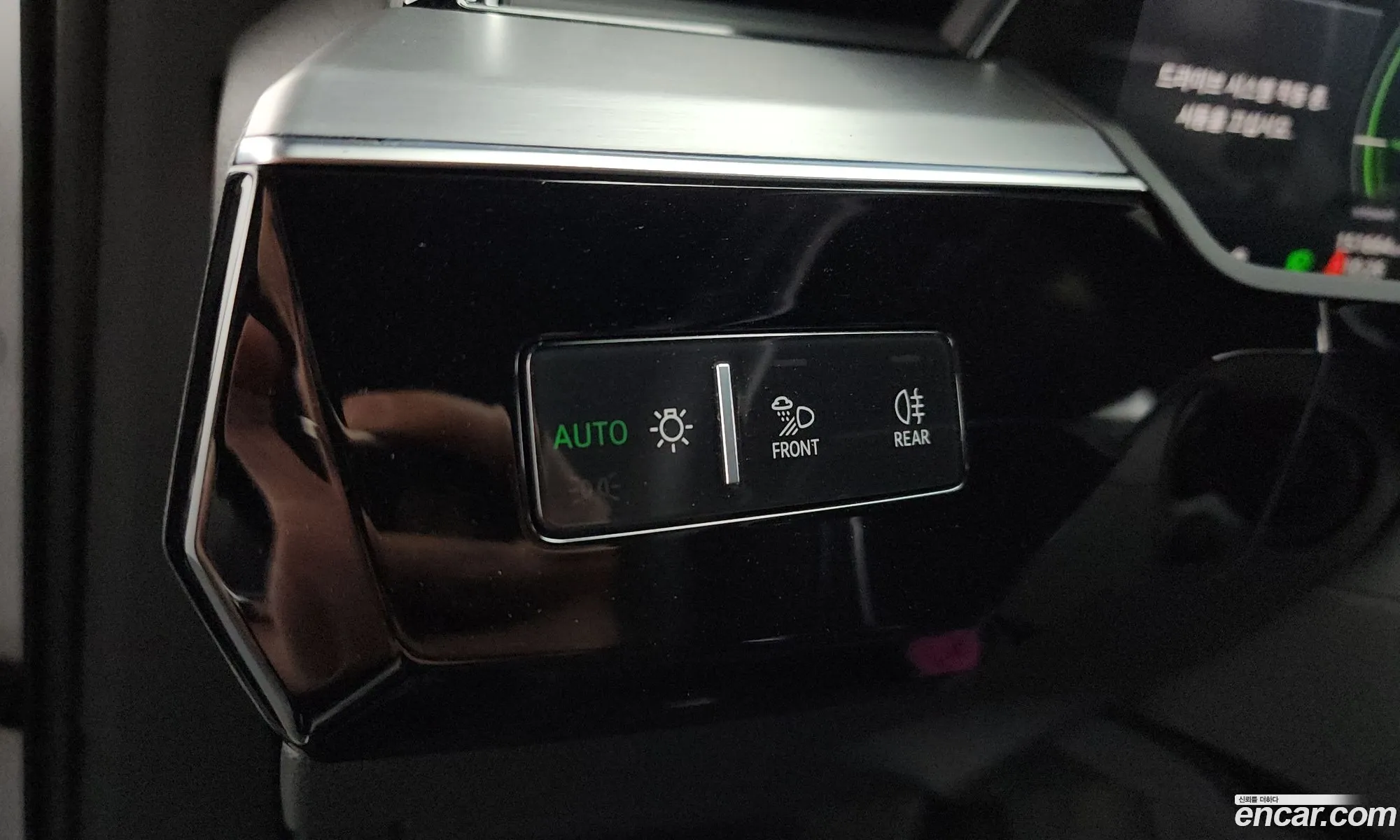 Audi e-tron 2021 WAUZZZGE9MB043777 — 16