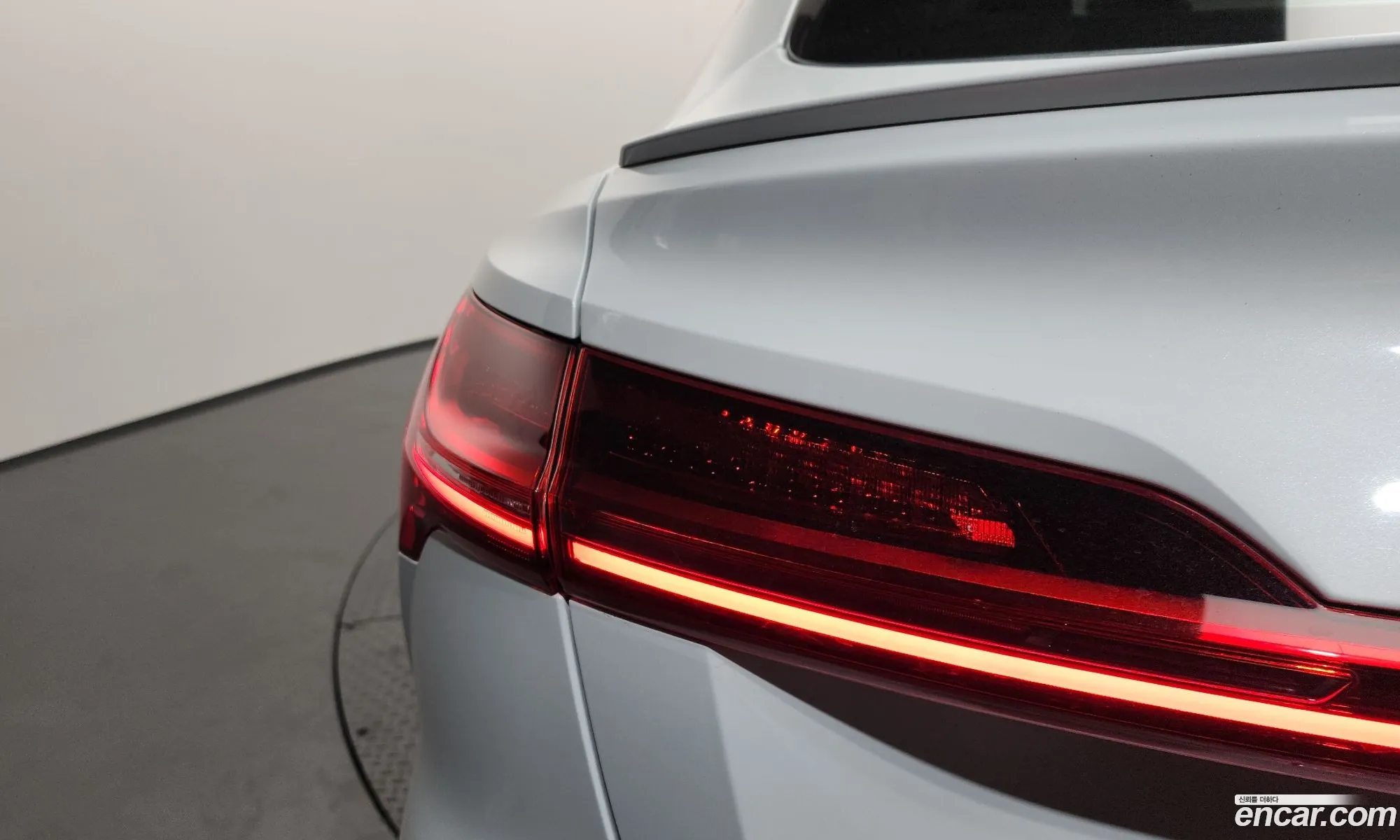 Audi e-tron 2021 WAUZZZGE9MB043777 — 17