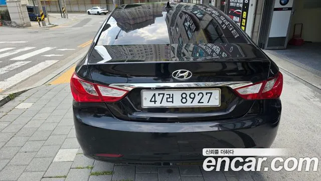Hyundai YF Sonata 2011 — 3