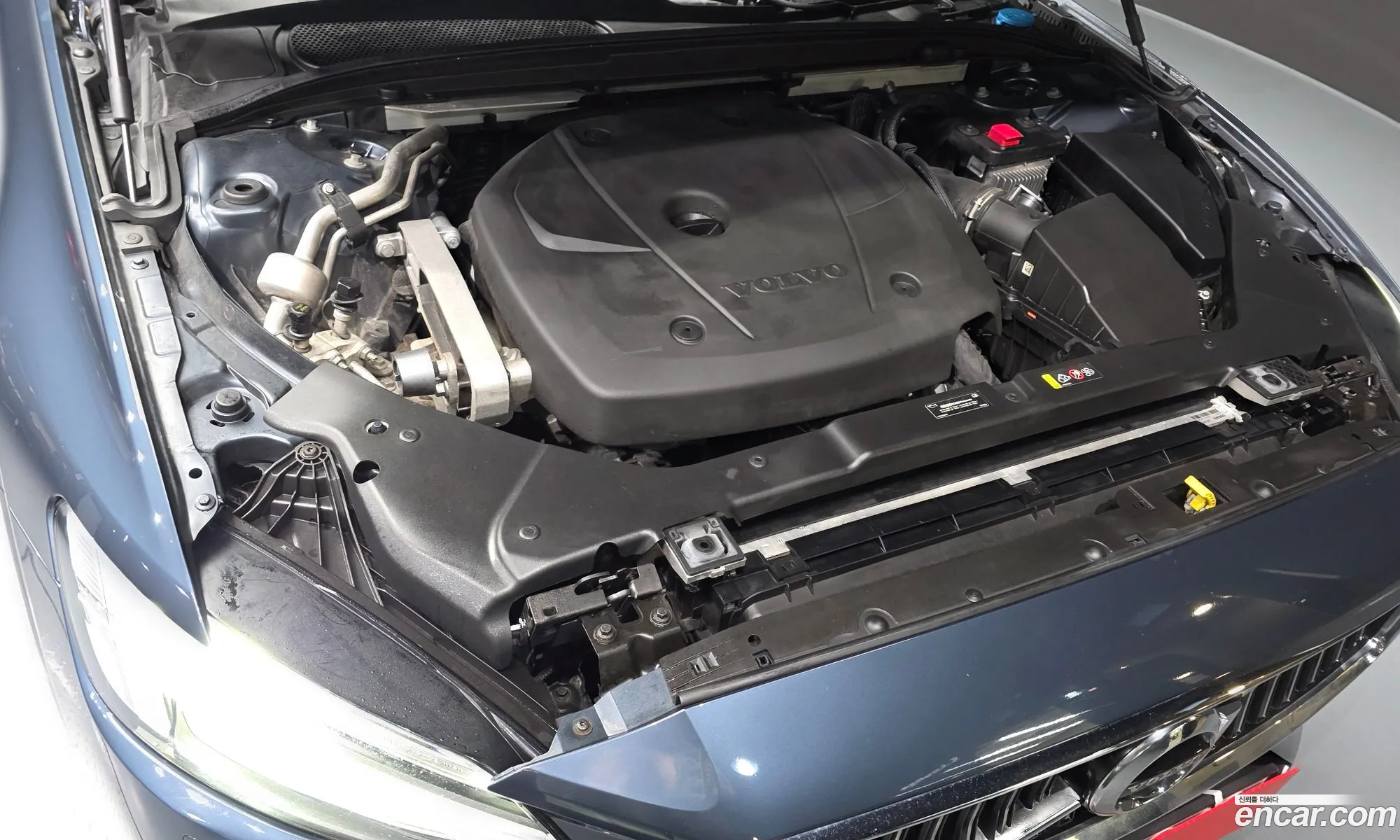 Volvo S60 2019 7JRZS102DLG030186 — 12