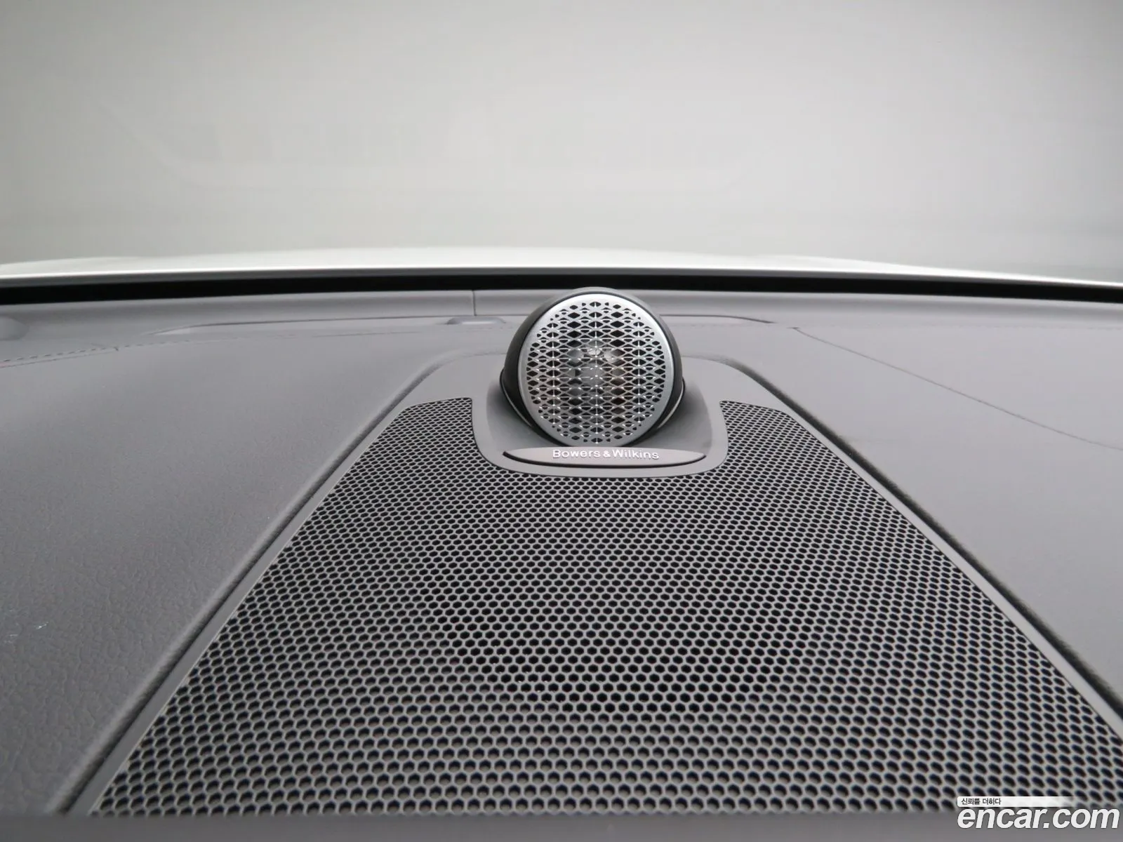 Volvo XC60 2026 — 14