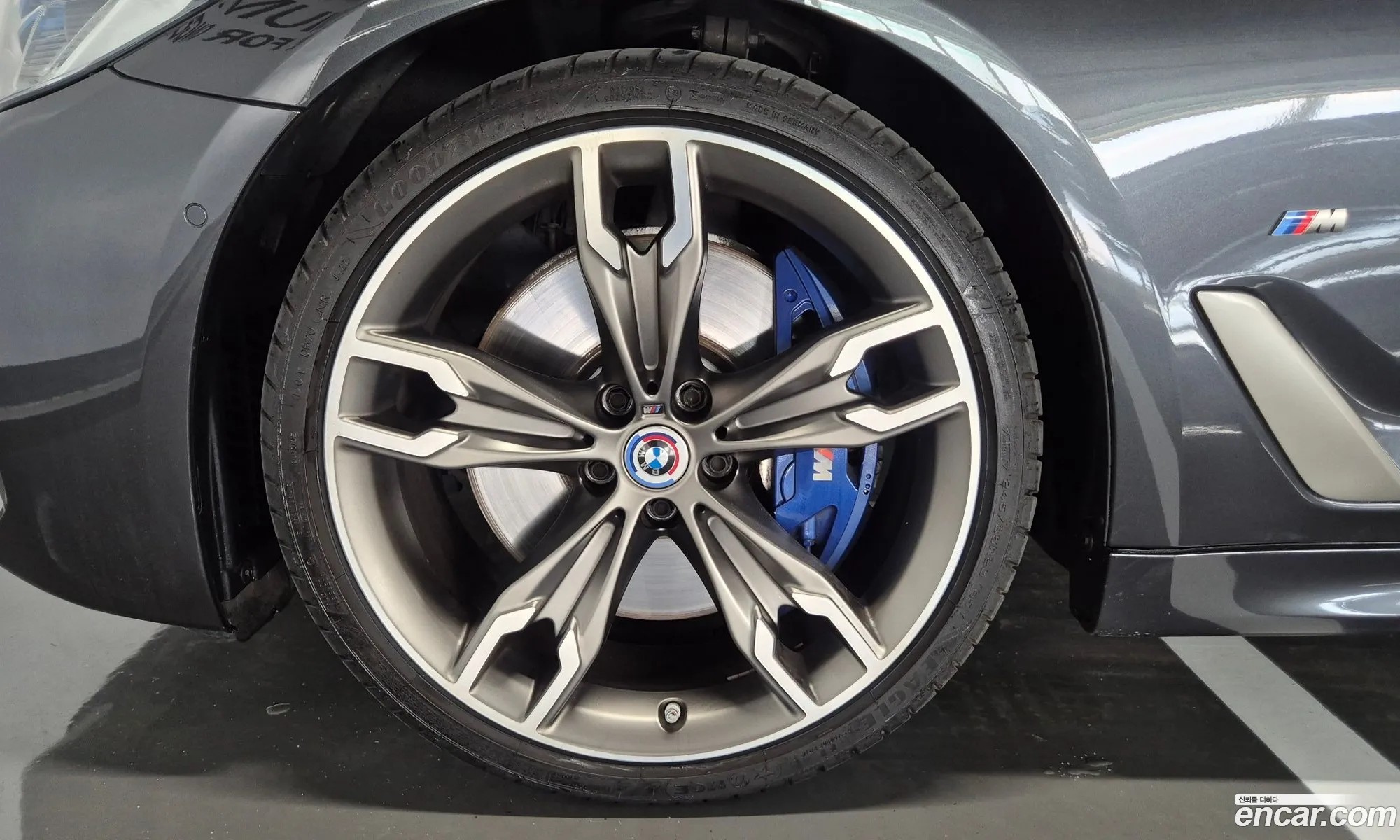BMW 5 Series 2021 — 3