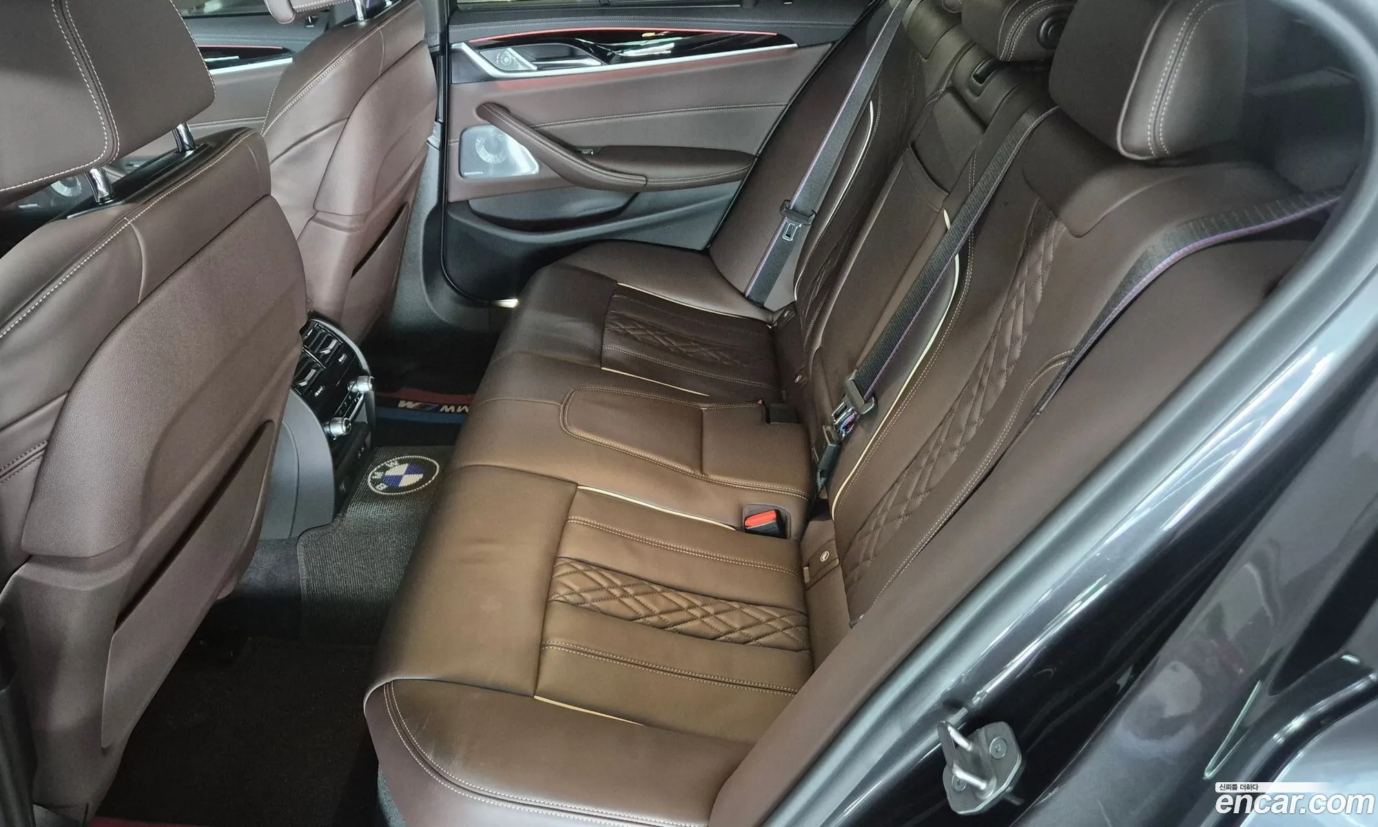 BMW 5 Series 2021 — 10