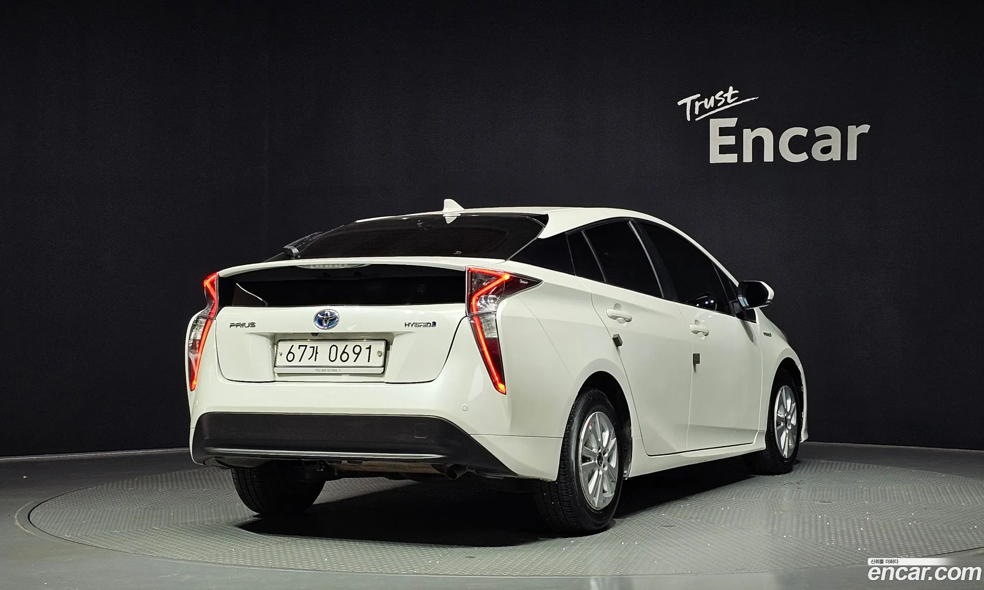Toyota Prius 2016 JTDKBRFU0G3527126 — 18
