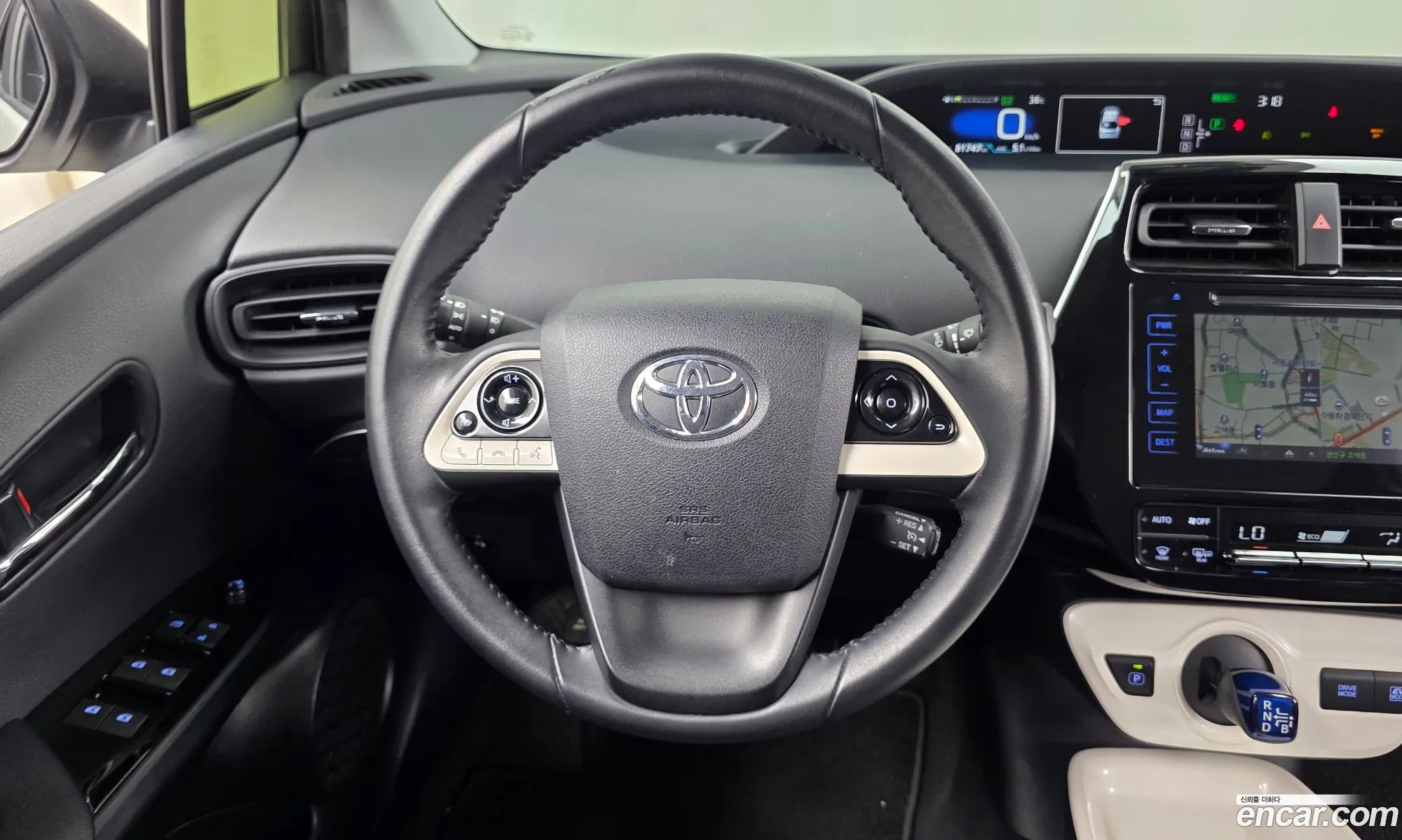 Toyota Prius 2016 JTDKBRFU0G3527126 — 10