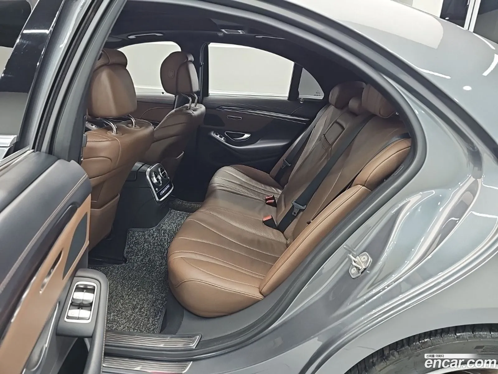 Mercedes-Benz S-Class W222 2020 — 18