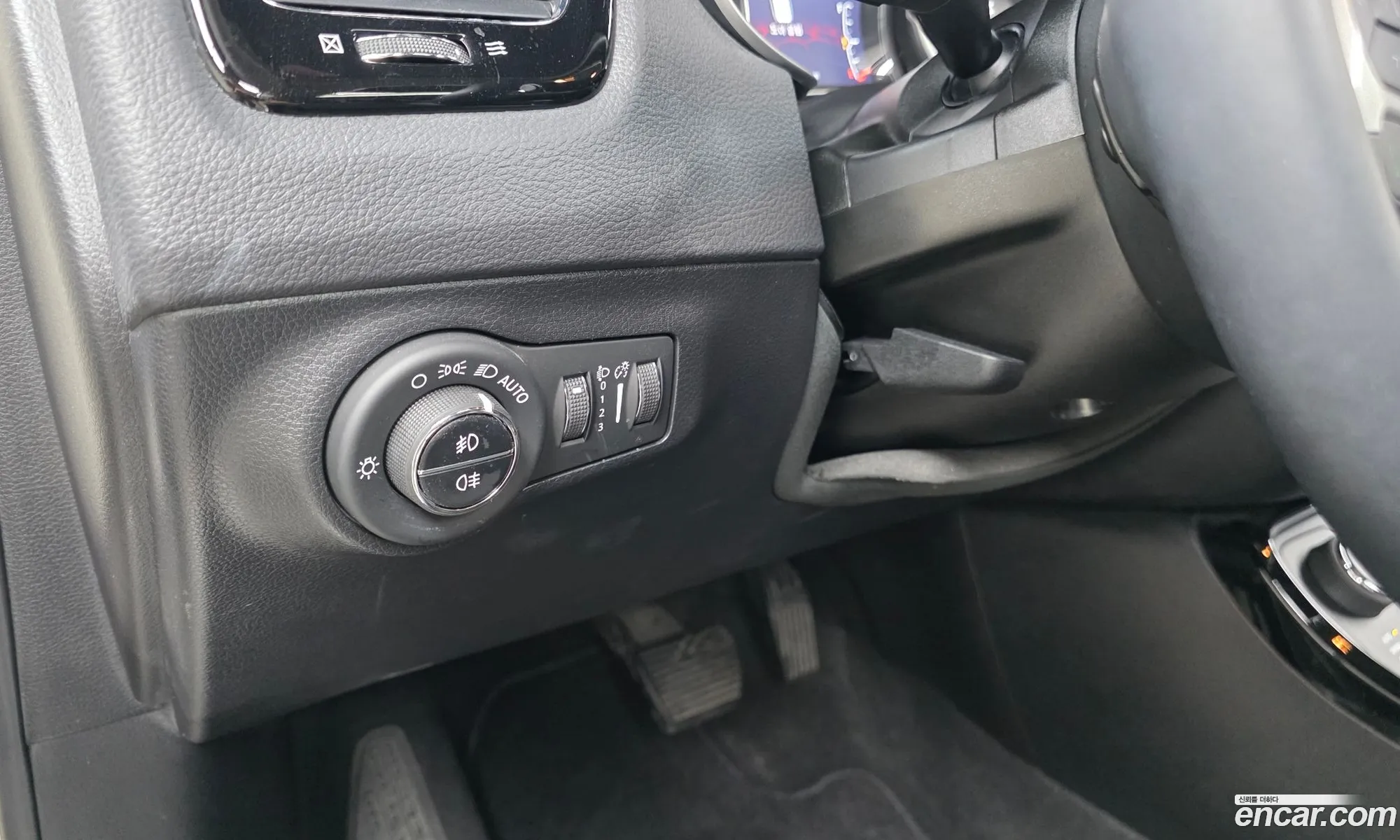 Jeep Compass 2019 3C4NJDCB8KT791388 — 29