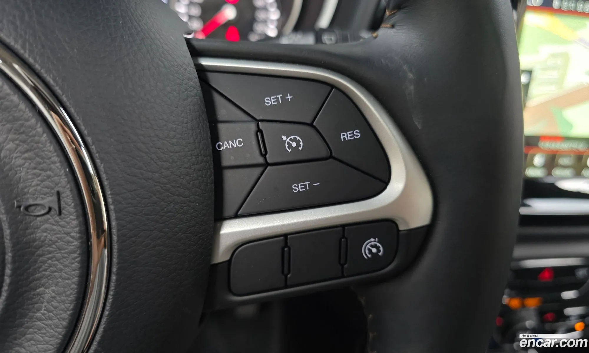 Jeep Compass 2019 3C4NJDCB8KT791388 — 7