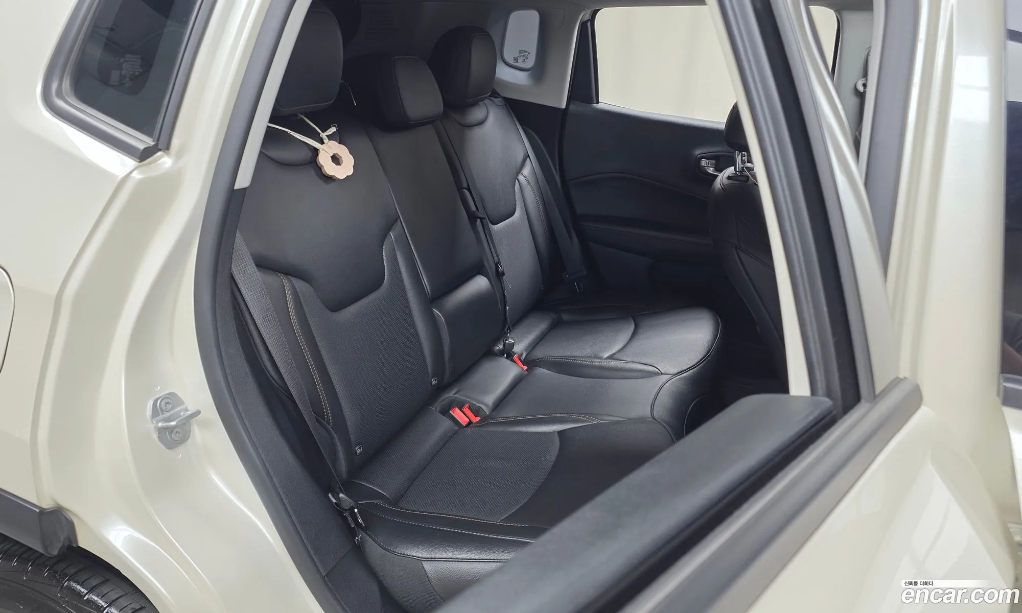 Jeep Compass 2019 3C4NJDCB8KT791388 — 6