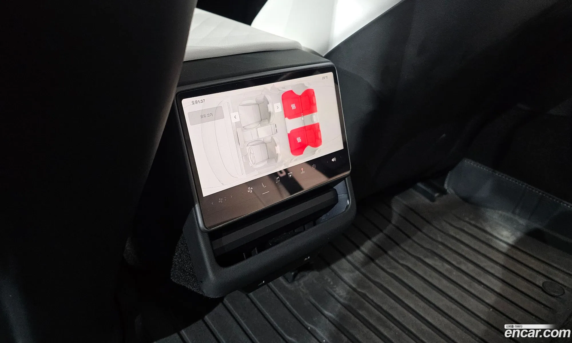 Tesla Model 3 2024 LRW3E7ET6RC177624 — 8