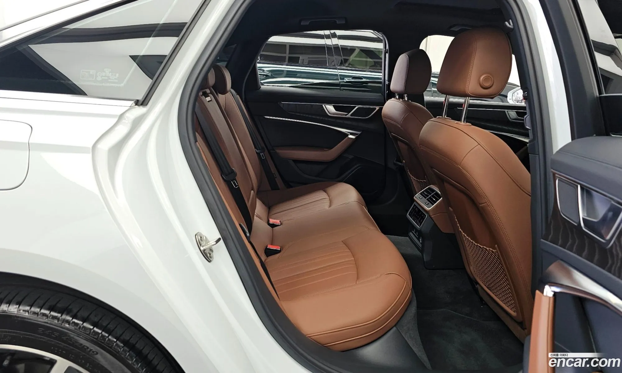 Audi A6 2022 — 2