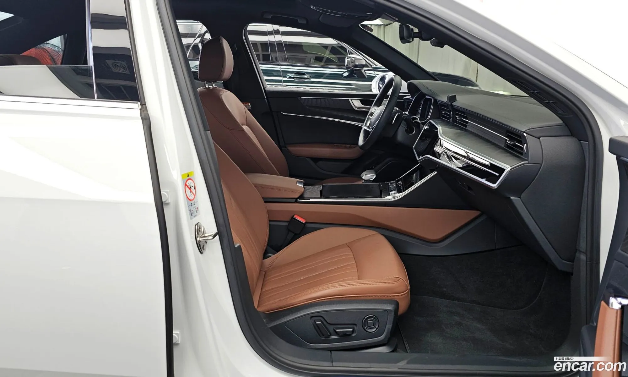 Audi A6 2022 — 6