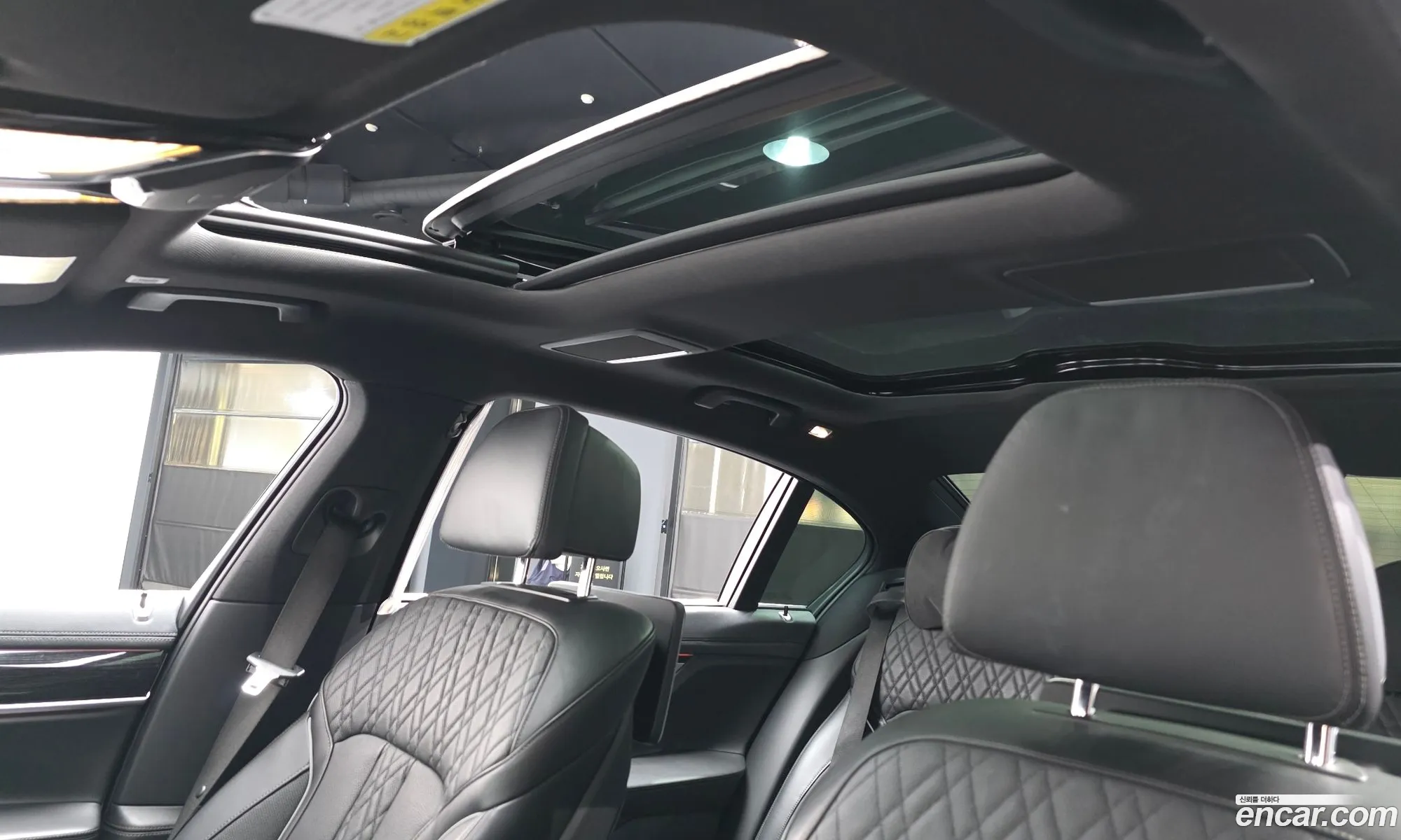 BMW 7 Series 2017 — 12