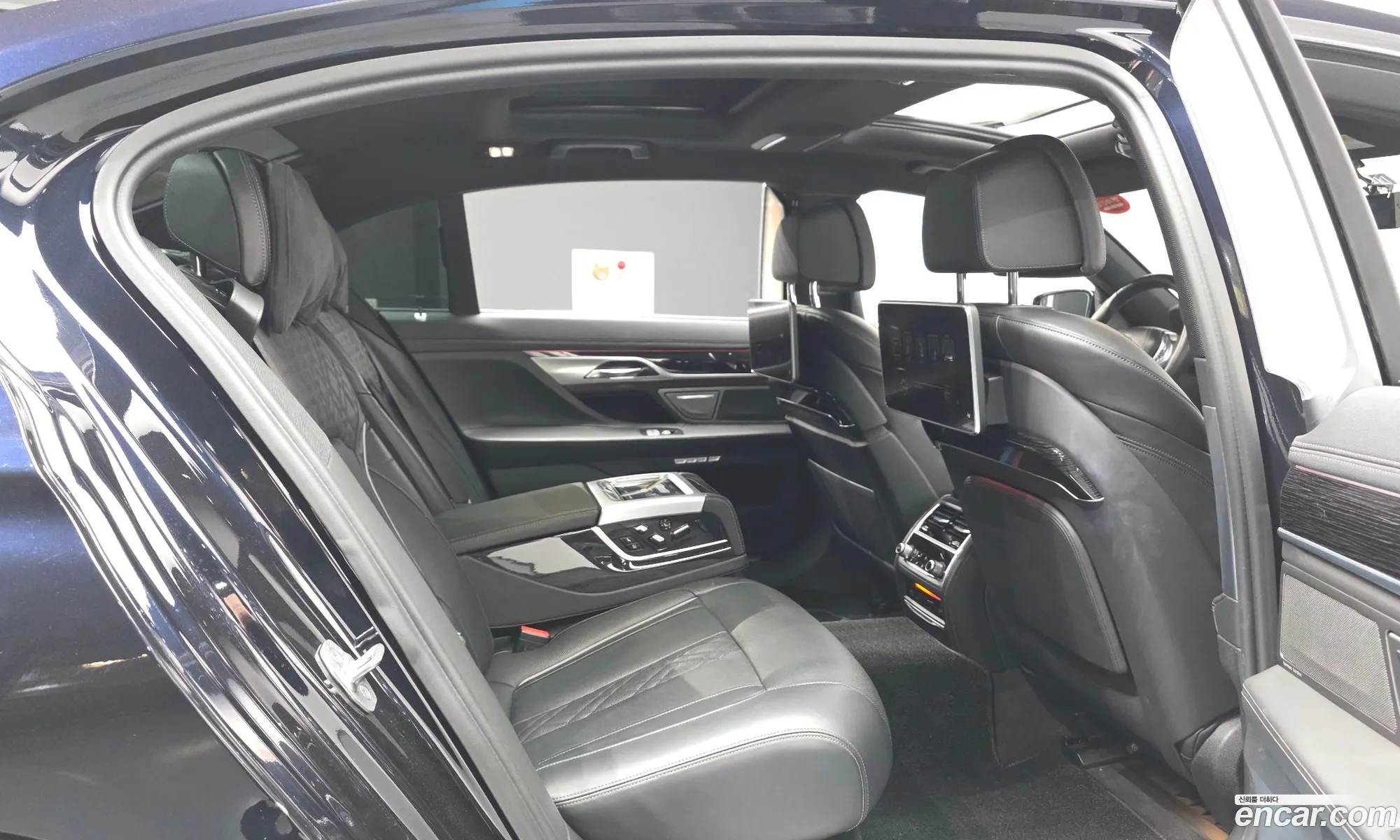 BMW 7 Series 2017 — 20