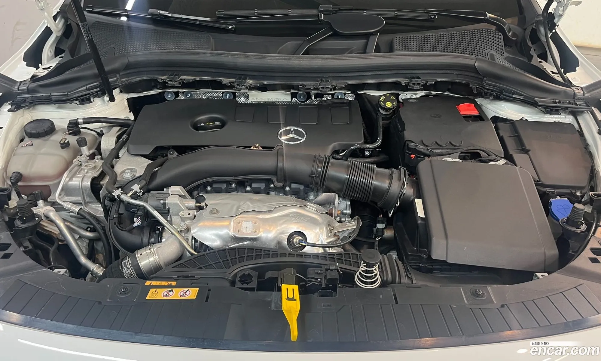 Mercedes-Benz GLA-Class H247 2022 — 2