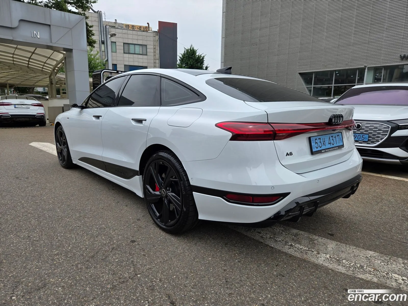 Audi A6 e-tron