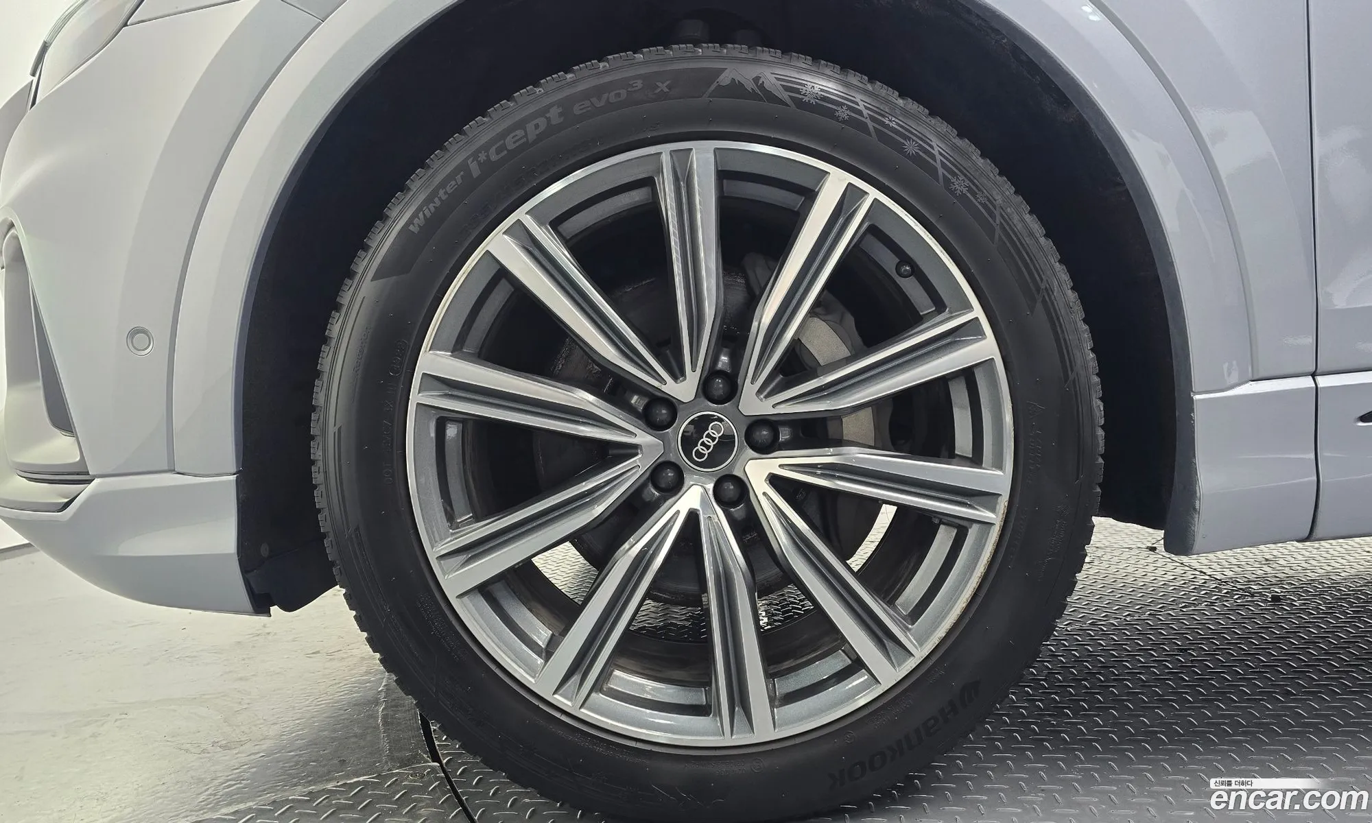 Audi Q8 2021 — 6