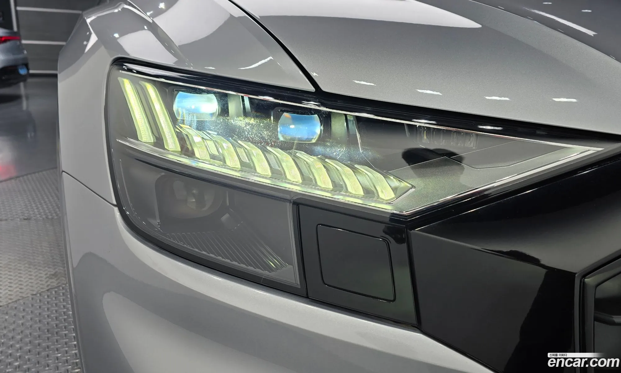 Audi Q8 2021 — 10