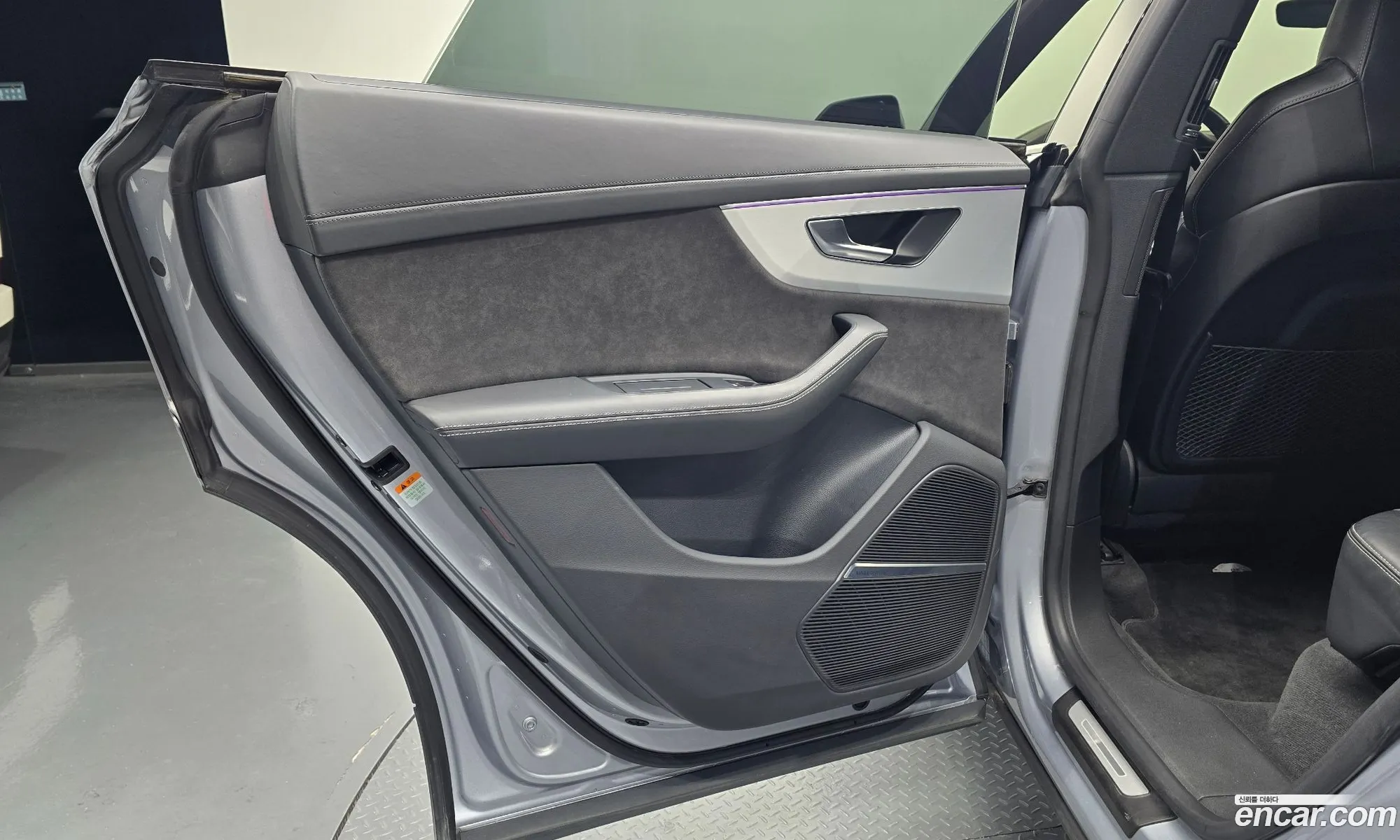 Audi Q8 2021 — 8