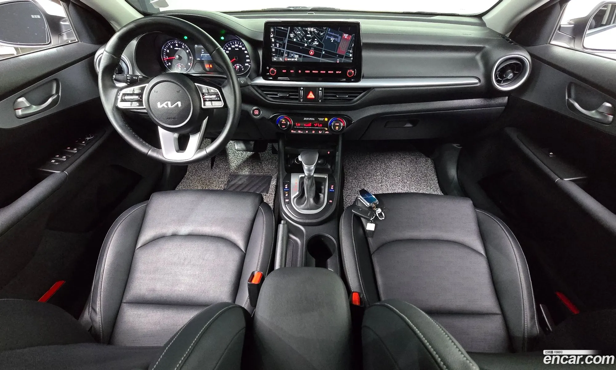 Kia K3 2022 — 3