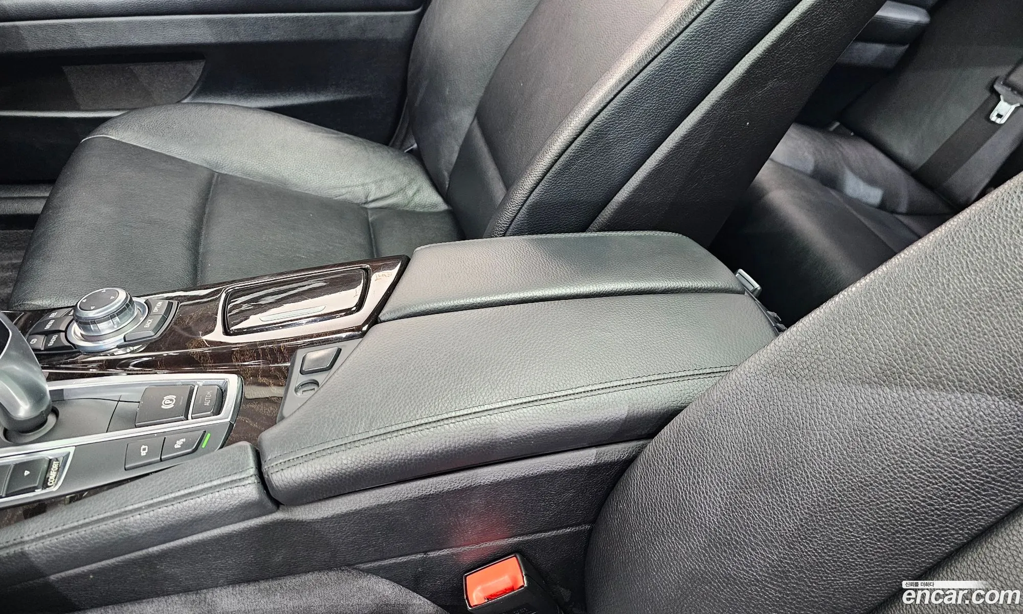 BMW 5 Series 2012 WBAXG3108CDW37979 — 27