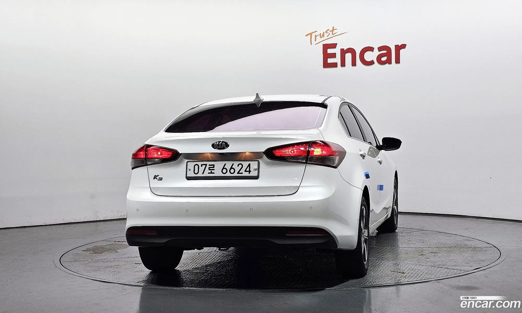 Kia K3 2018 — 2
