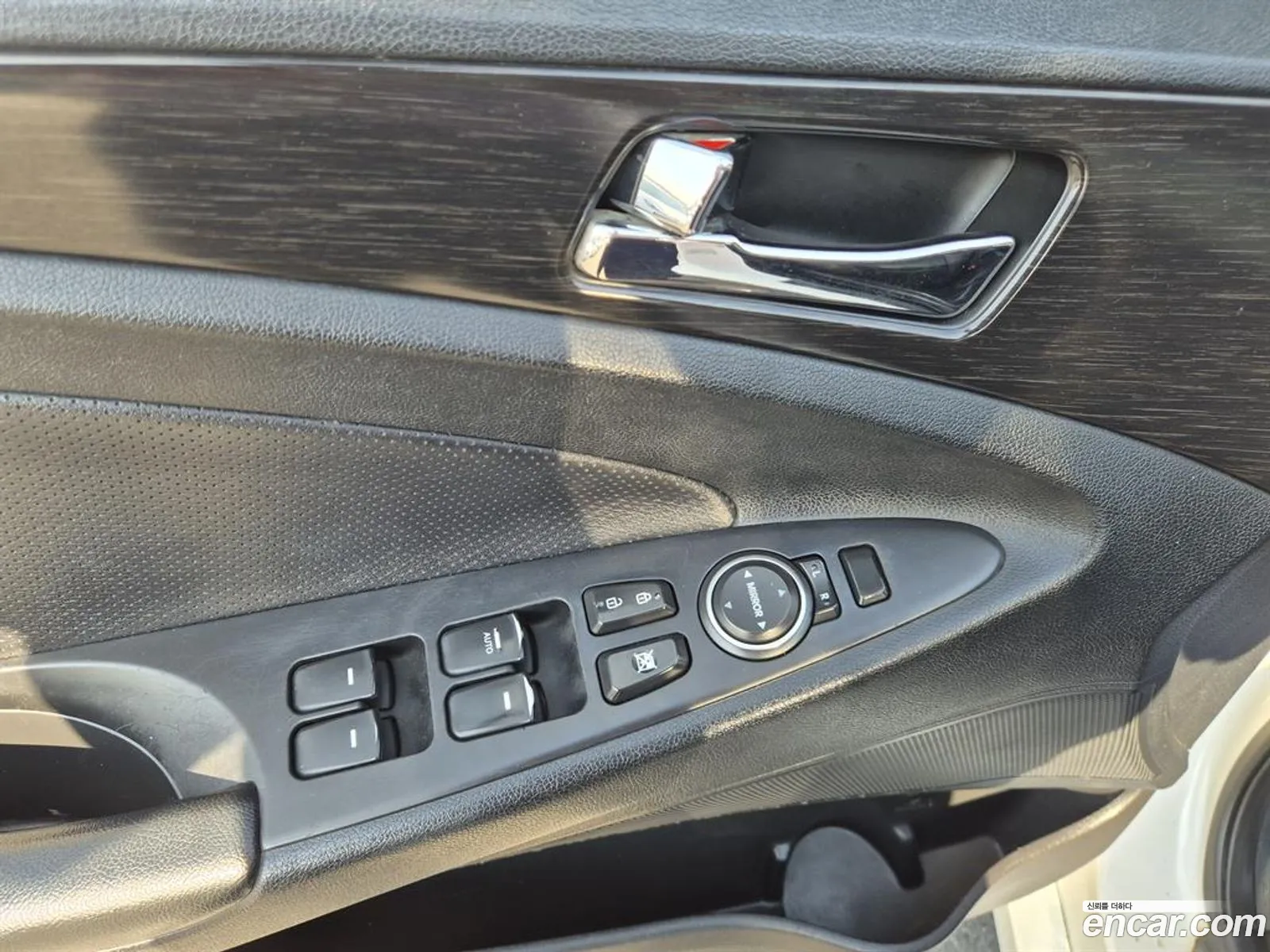 Hyundai Sonata the Brilliant 2013 — 2