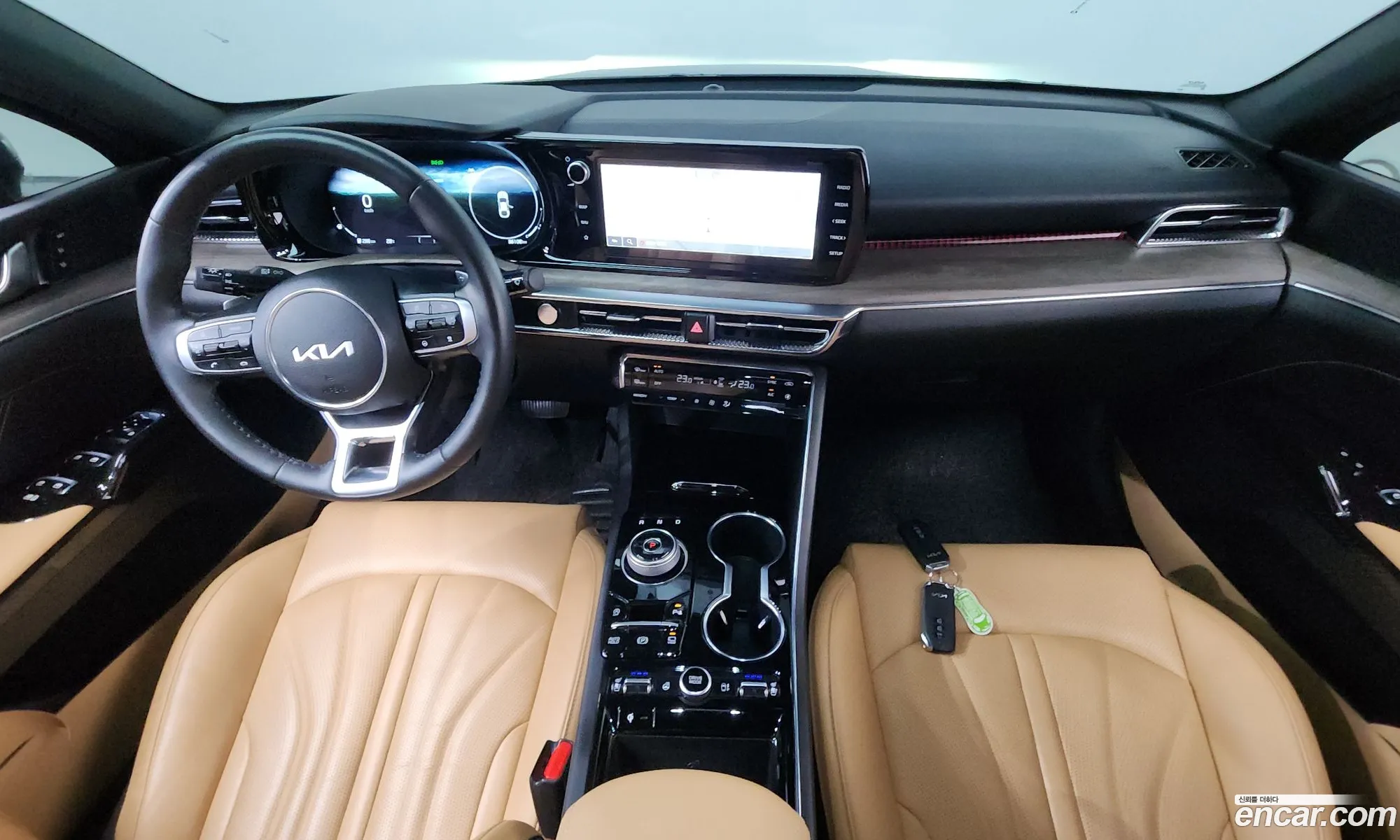 Kia K5 2023 — 2
