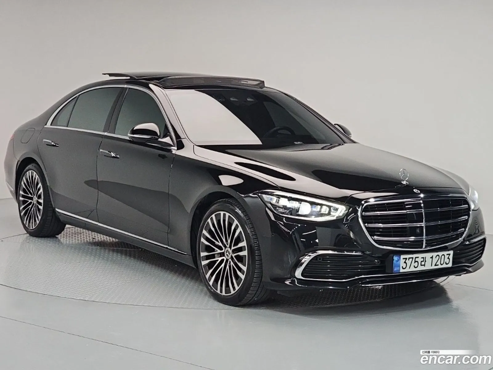 Mercedes-Benz S-Class W223 2022 — 16