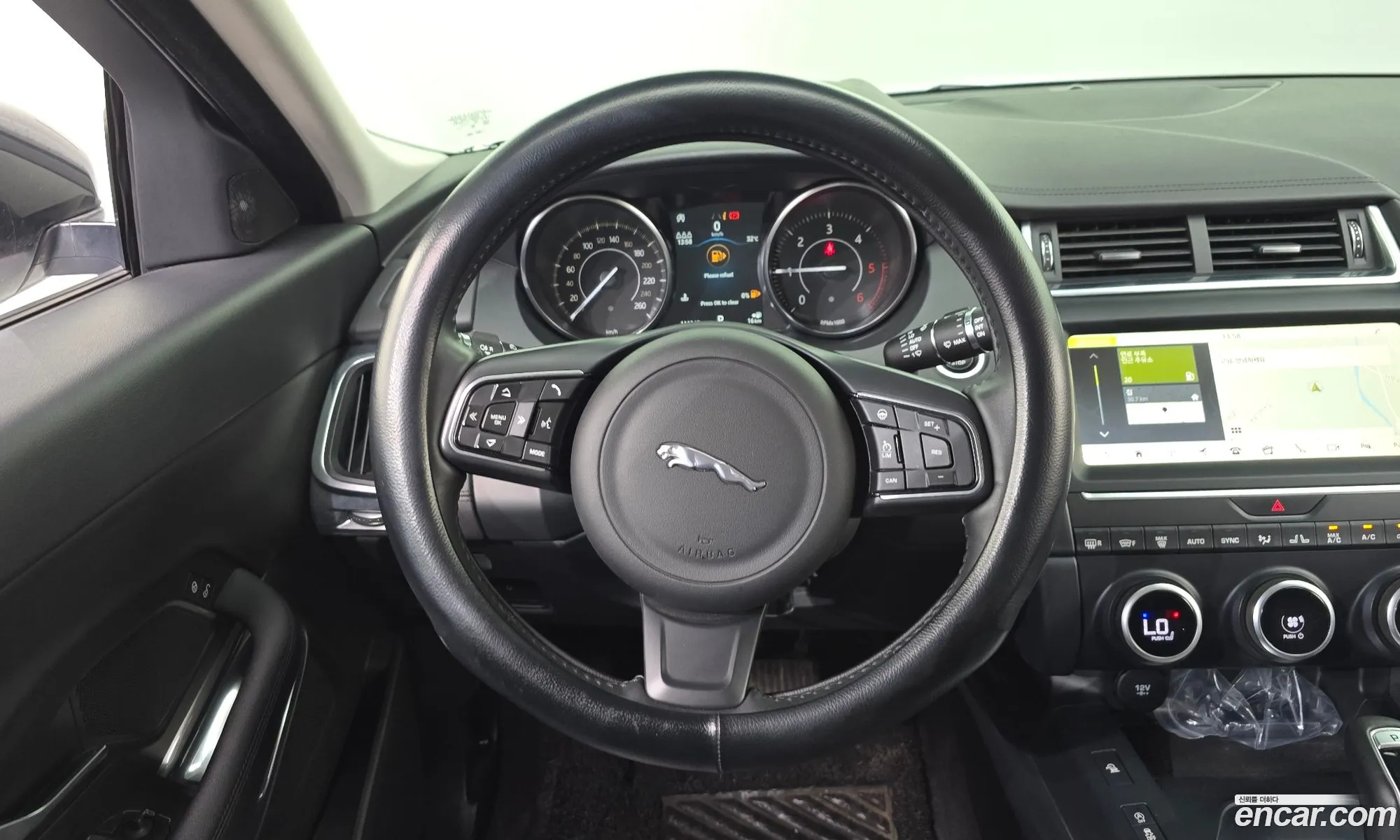 Jaguar E-Pace 2019 SADFA2BN4K1Z67966 — 7