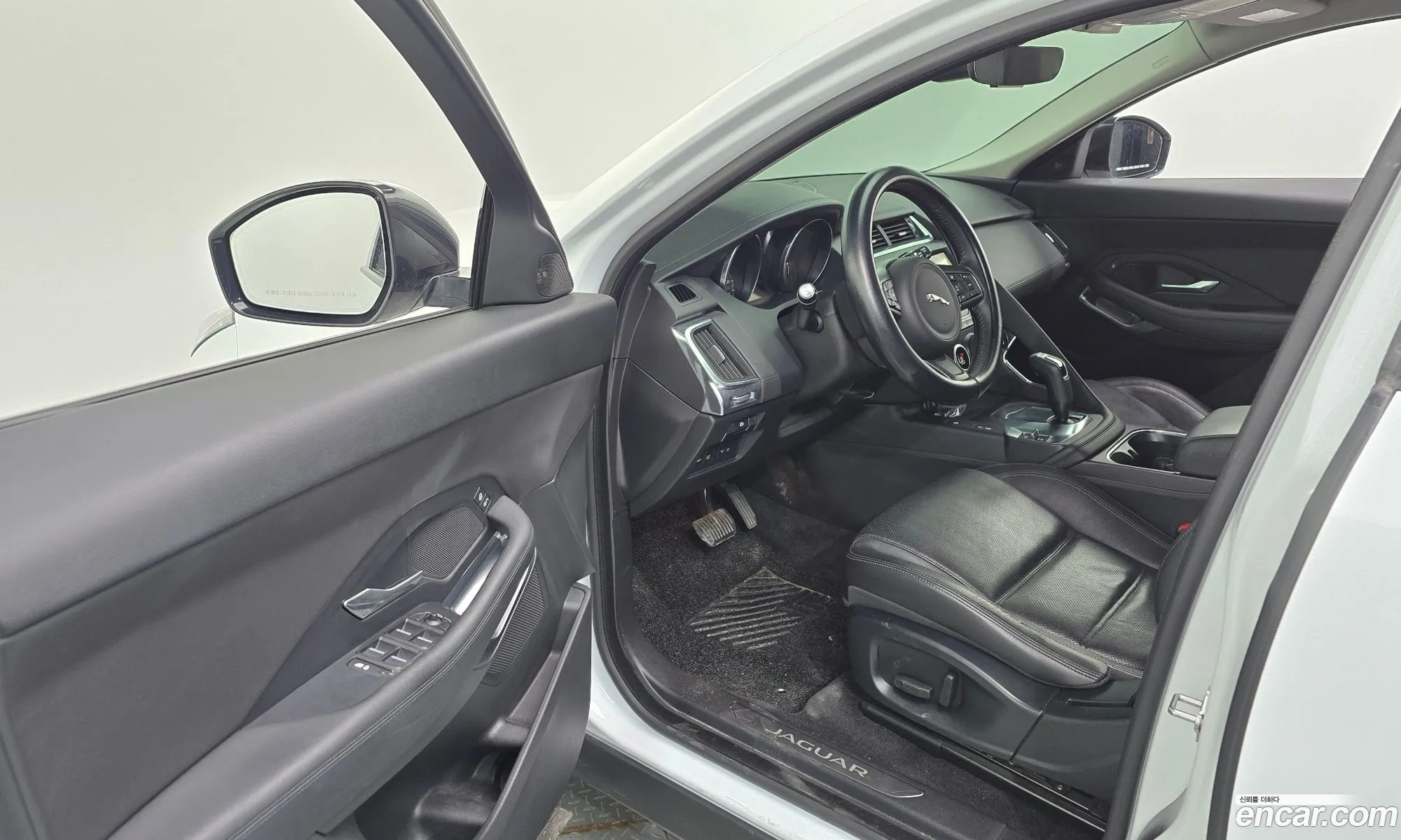 Jaguar E-Pace 2019 SADFA2BN4K1Z67966 — 4