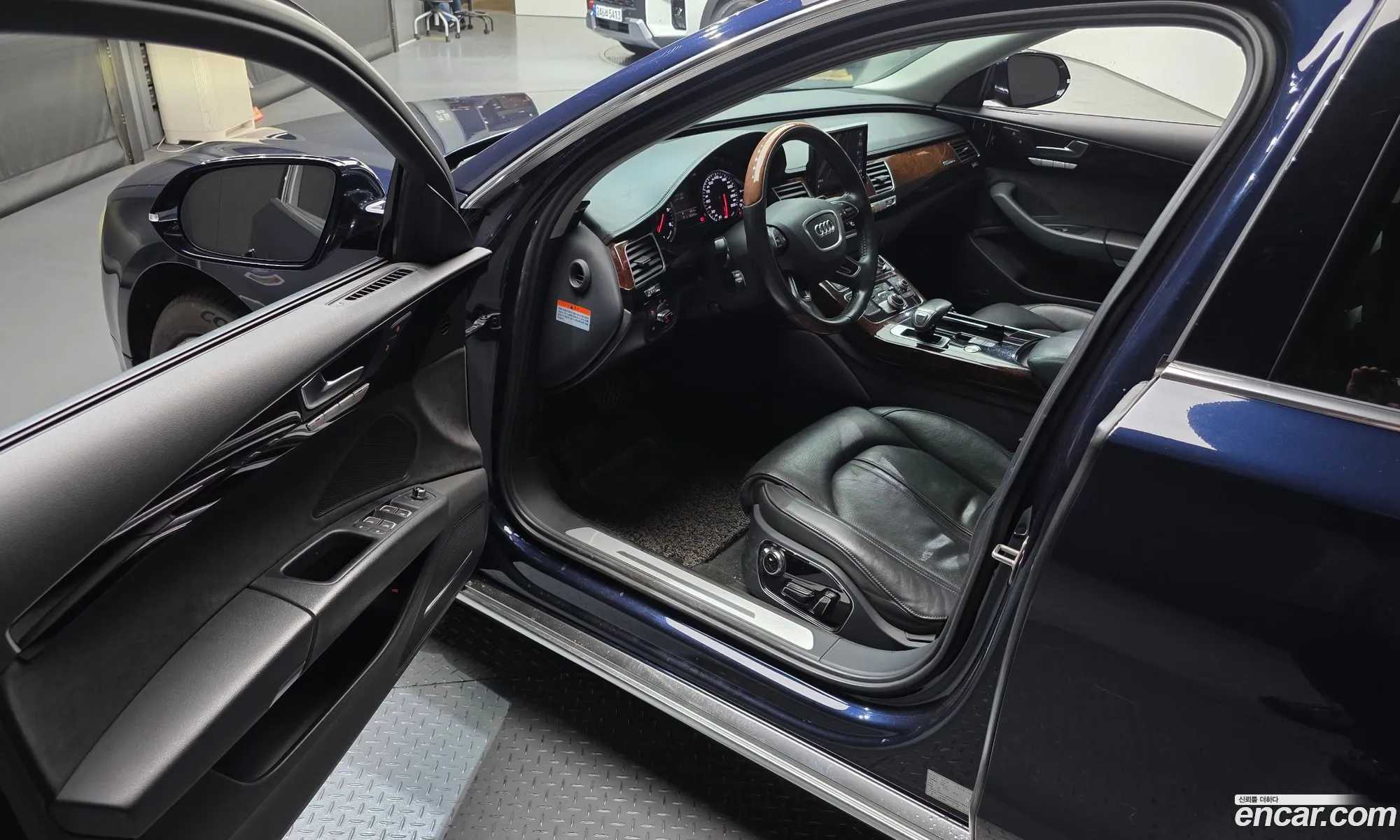 Audi A8 2013 WAUZZZ4H5DN029064 — 10