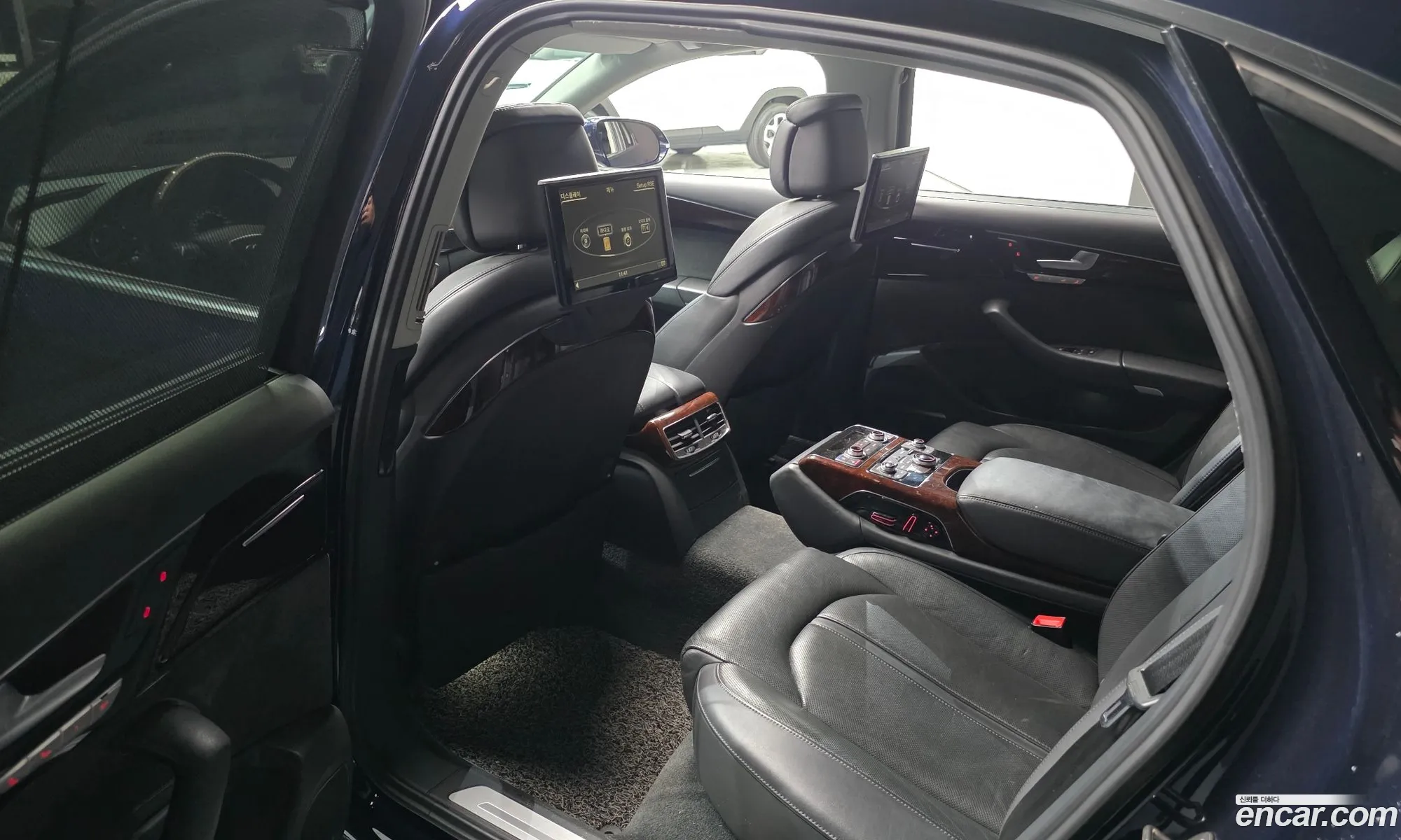Audi A8 2013 WAUZZZ4H5DN029064 — 7