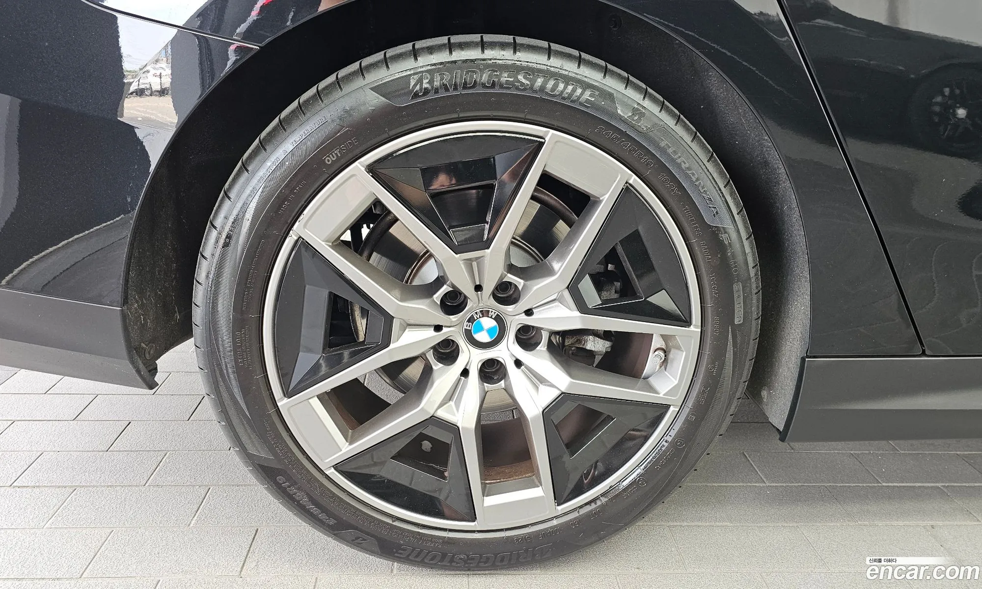 BMW 5 Series 2024 — 3