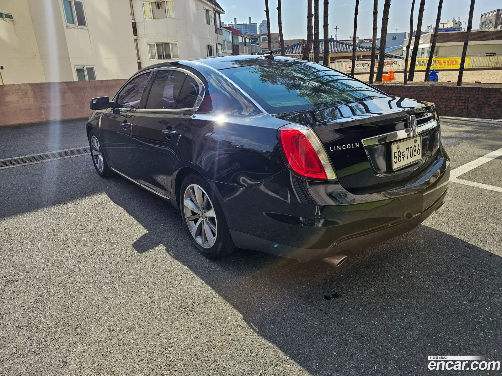 Lincoln MKS 2012 — 7
